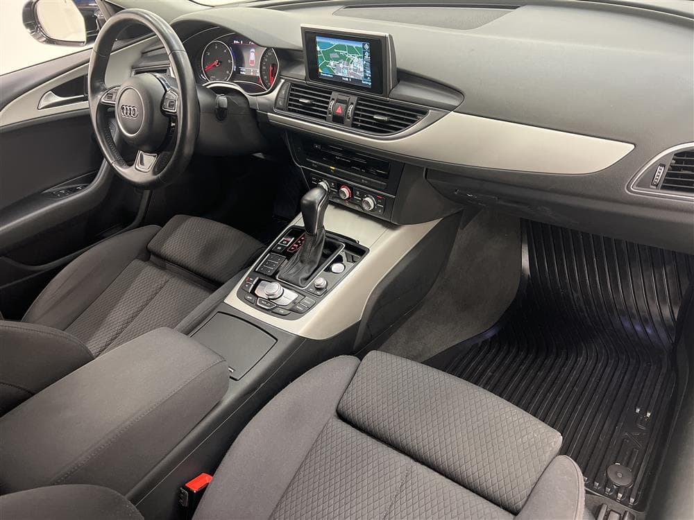 Audi A6 2.0 TDI Avant 190hk D-Värmare Navi Drag 0,44L/Minteriör
