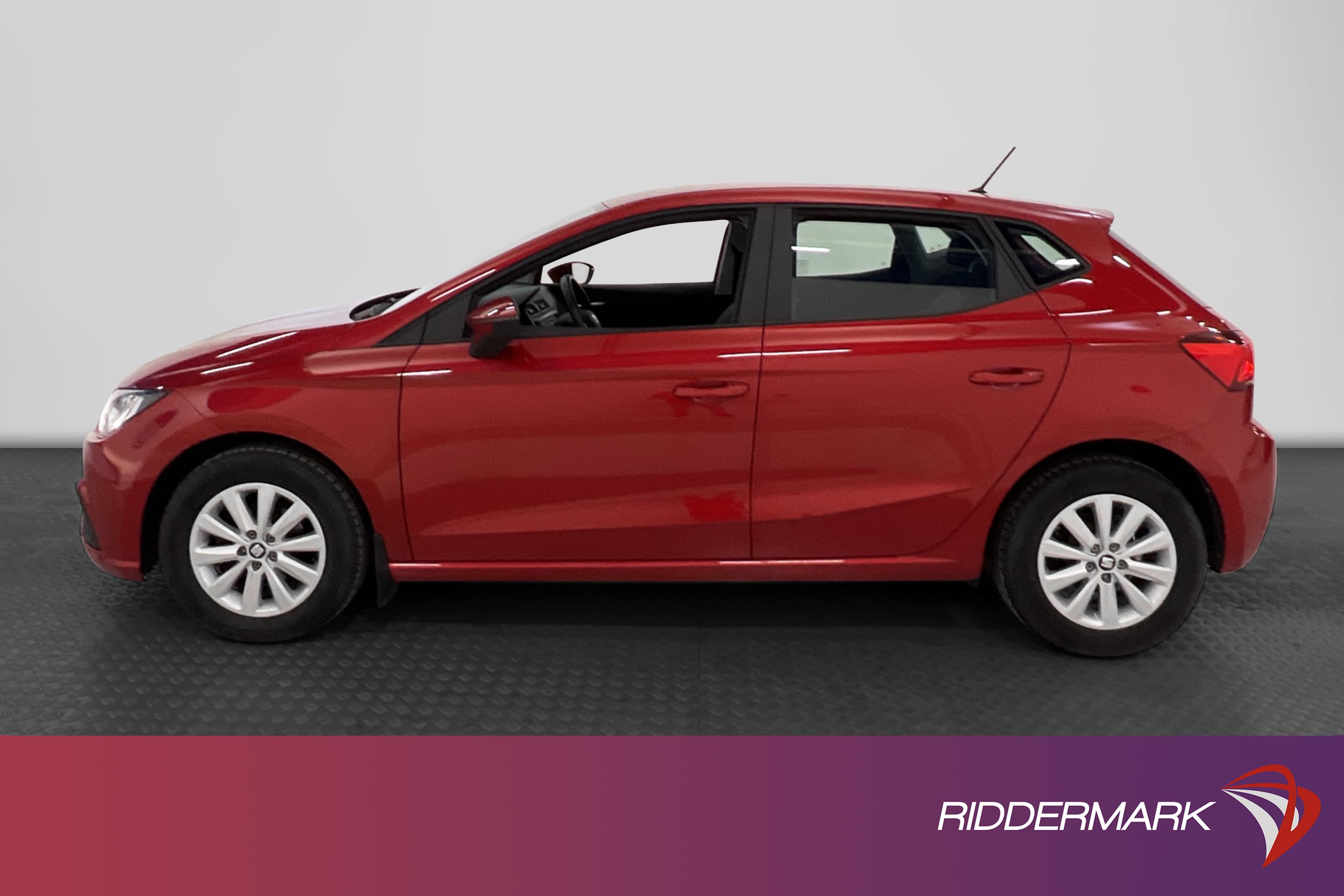 SEAT Ibiza 1.0 MPI 75hk