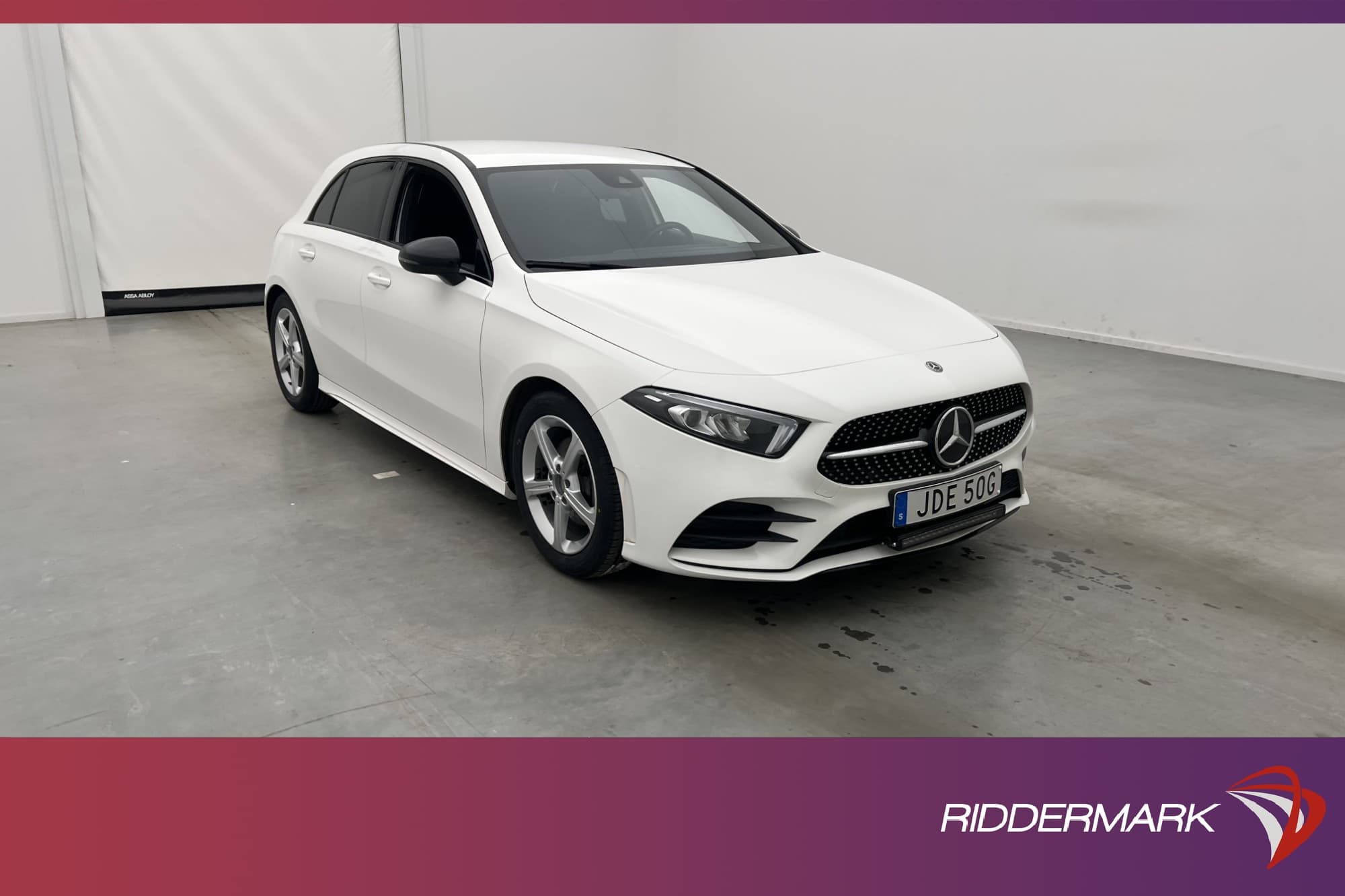 Mercedes-Benz A 180 7G-DCT 136hk