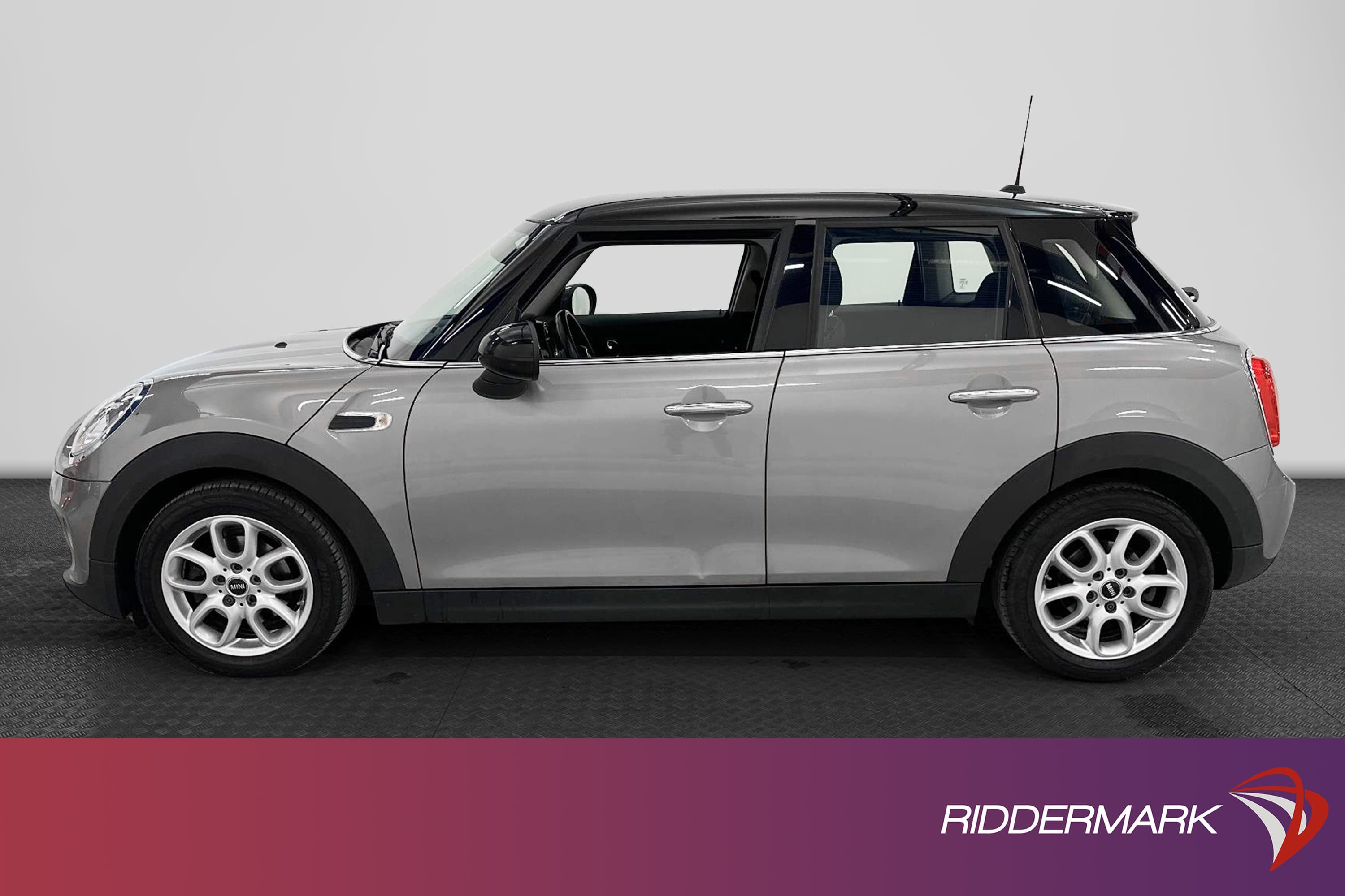 MINI Cooper 136hk