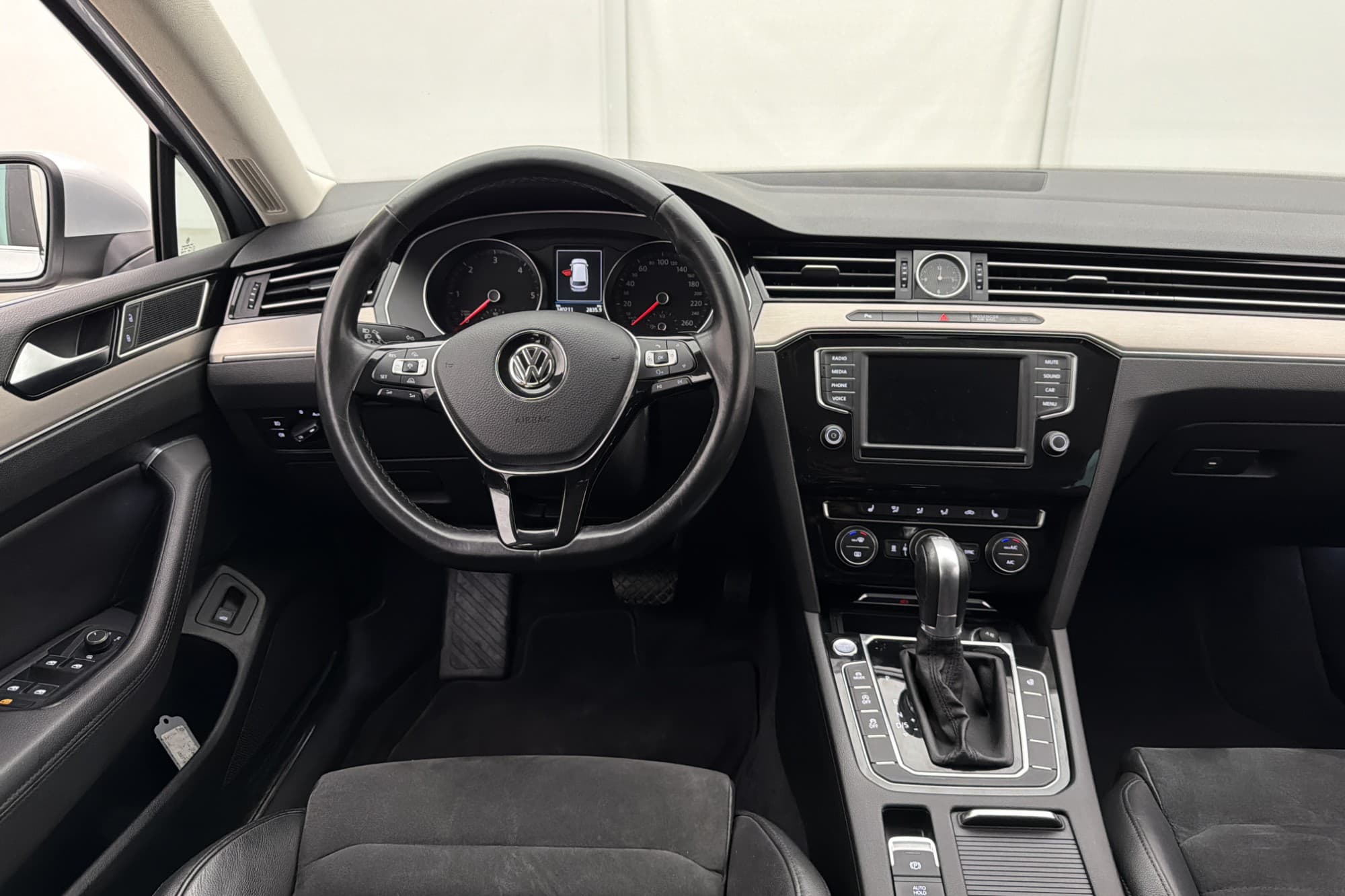 Volkswagen Passat 2.0 TDI 4M 190hk R Line Backkamera Värmare