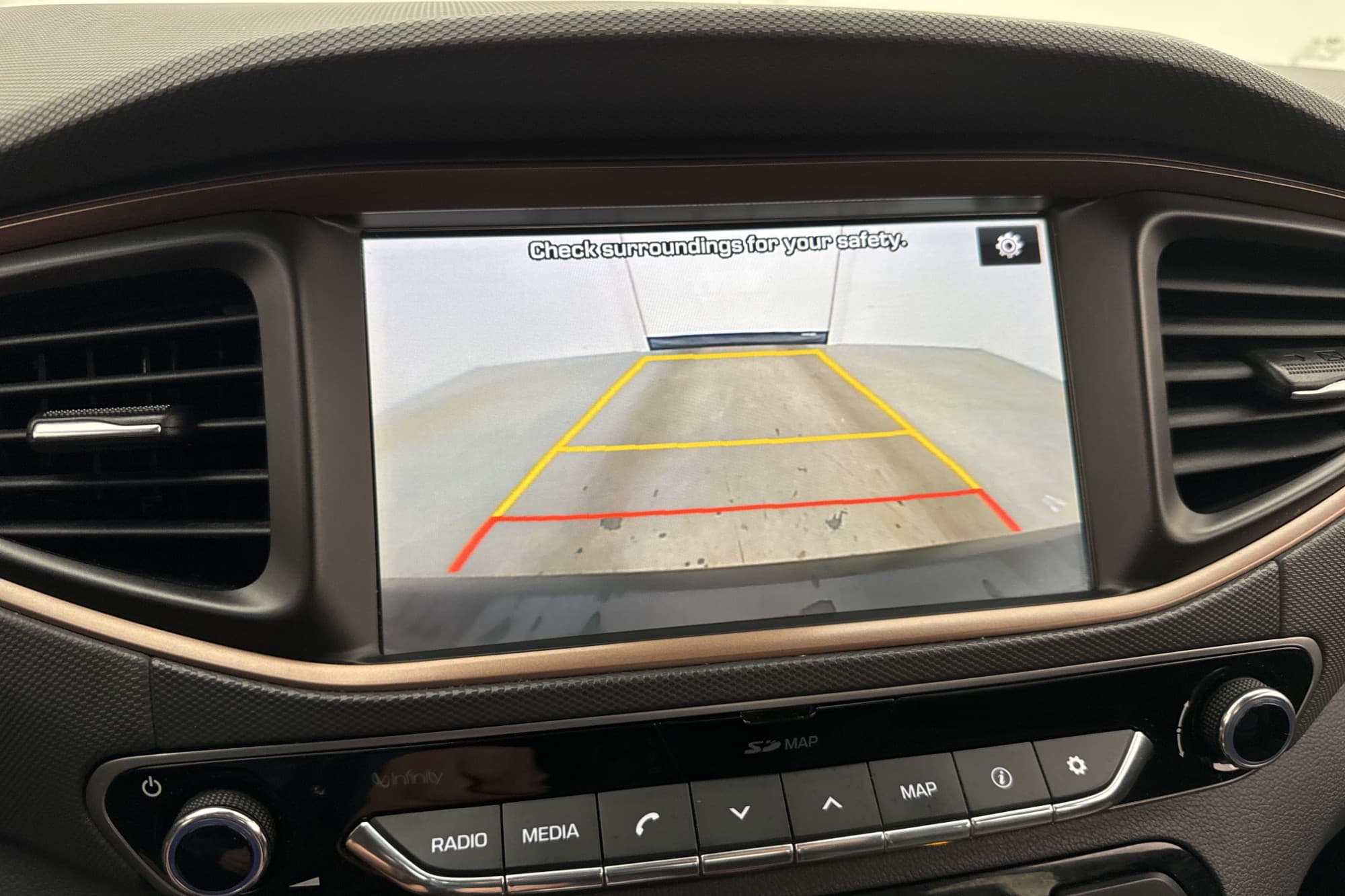 Hyundai Ioniq 28 kWh 120hk Premium Plus Kamera Skinn Navi