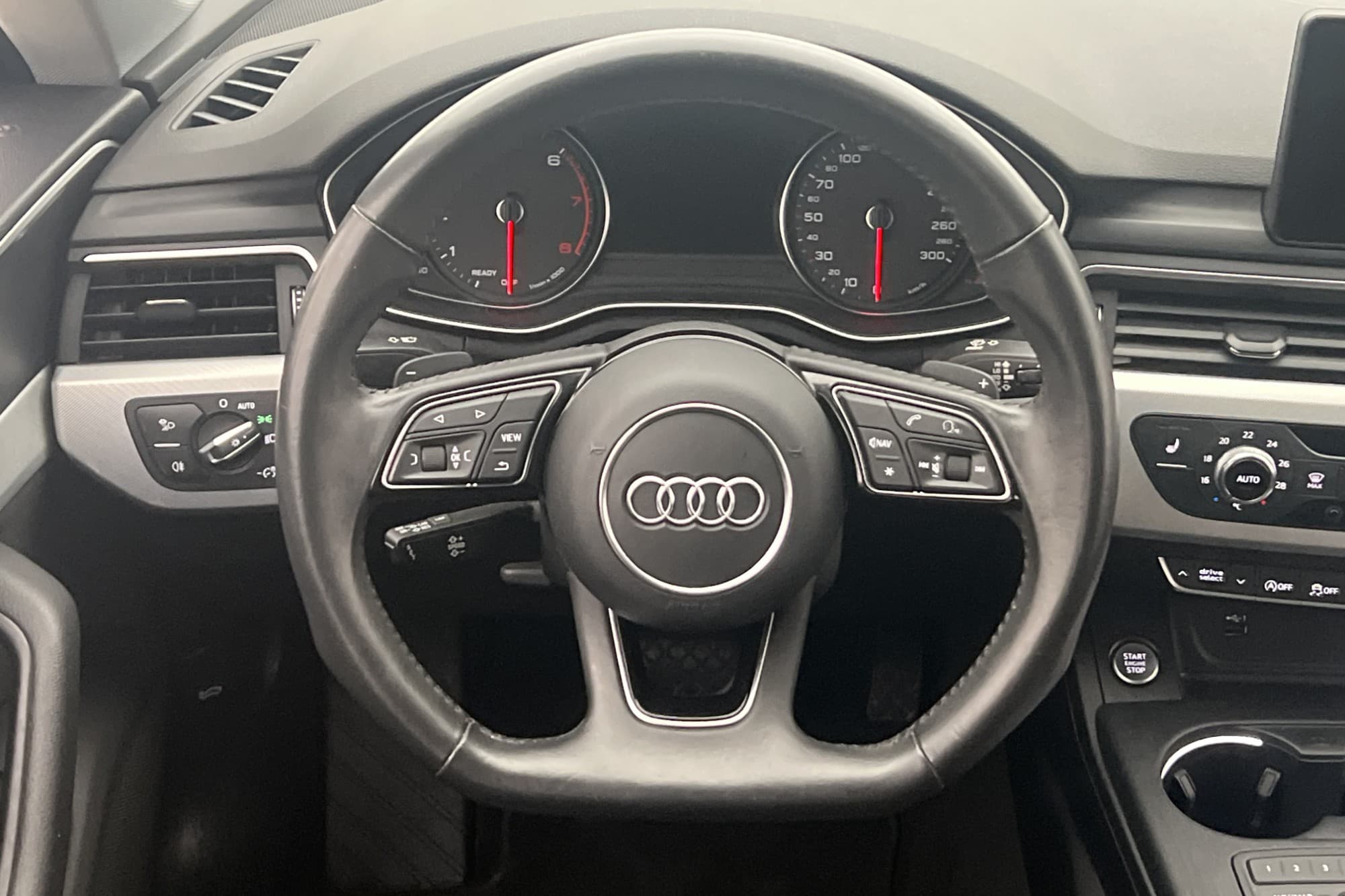 Audi A5 45 TFSI Q 245hk Svart Optik 0,67L/mil 1746kr Skatt