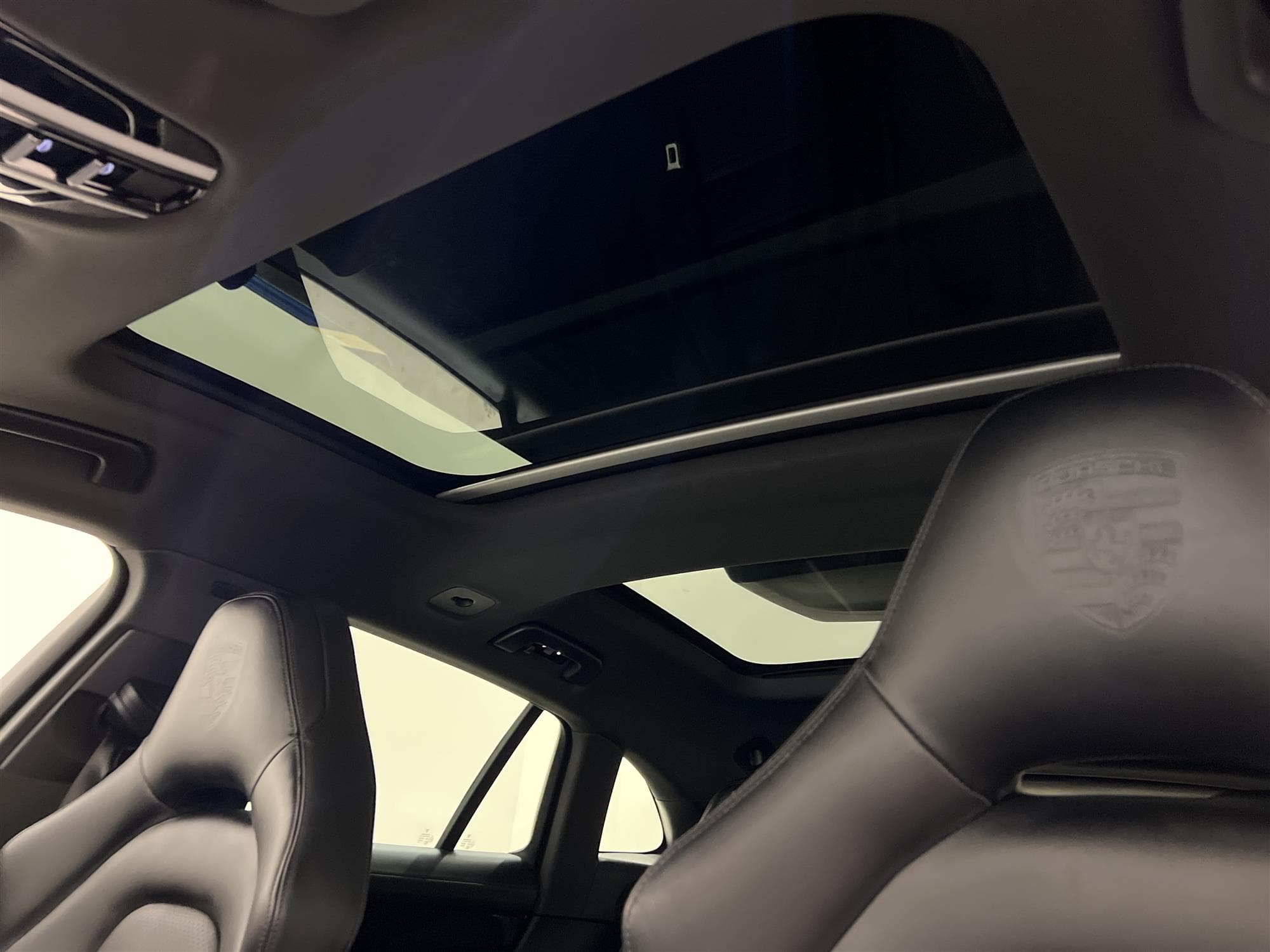 Porsche Panamera 4 E-hybrid Sport Turismo 462hk Bose Panointeriör