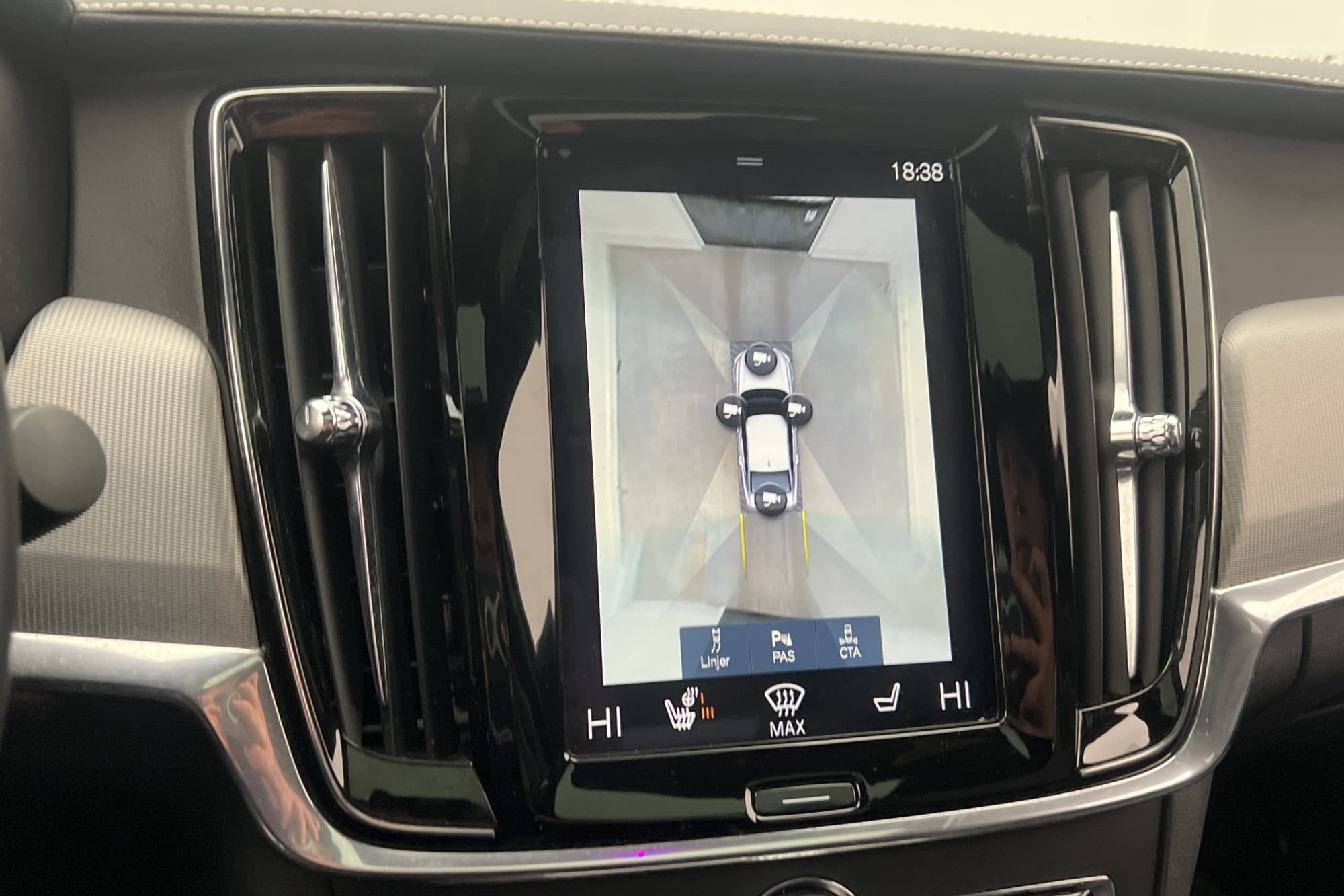 Volvo S90 B5 R-Design VOC Taklucka H/K HUD Värm 360° Skinn