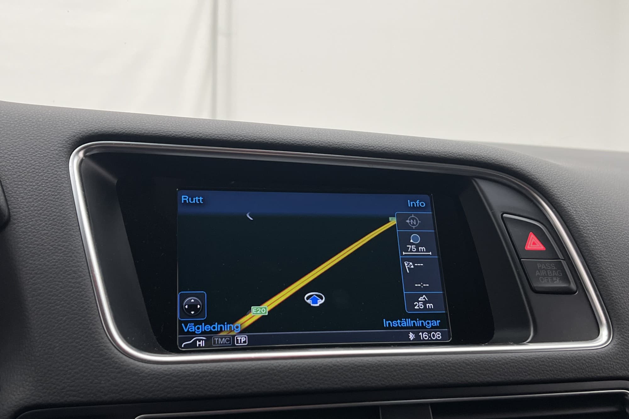 Audi Q5 2.0 TDI 190hk Quattro D-Värmare Kamera Navi Drag