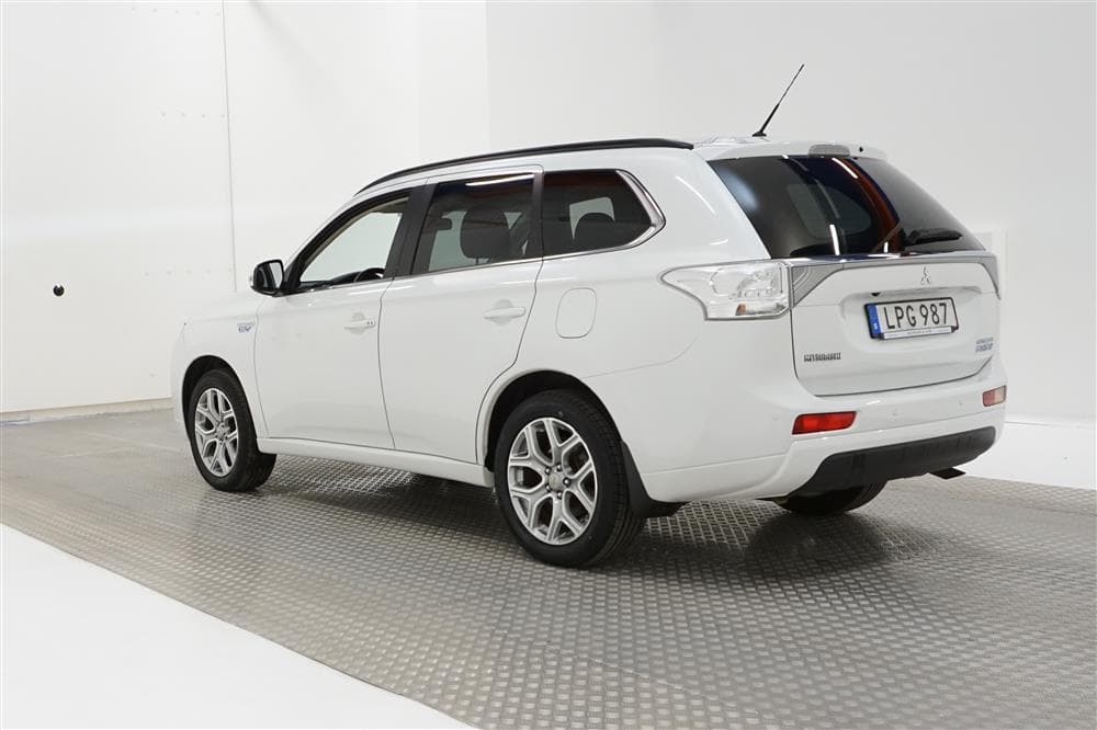 Mitsubishi Outlander PHEV 4WD Business Navi 2-brukareexteriör