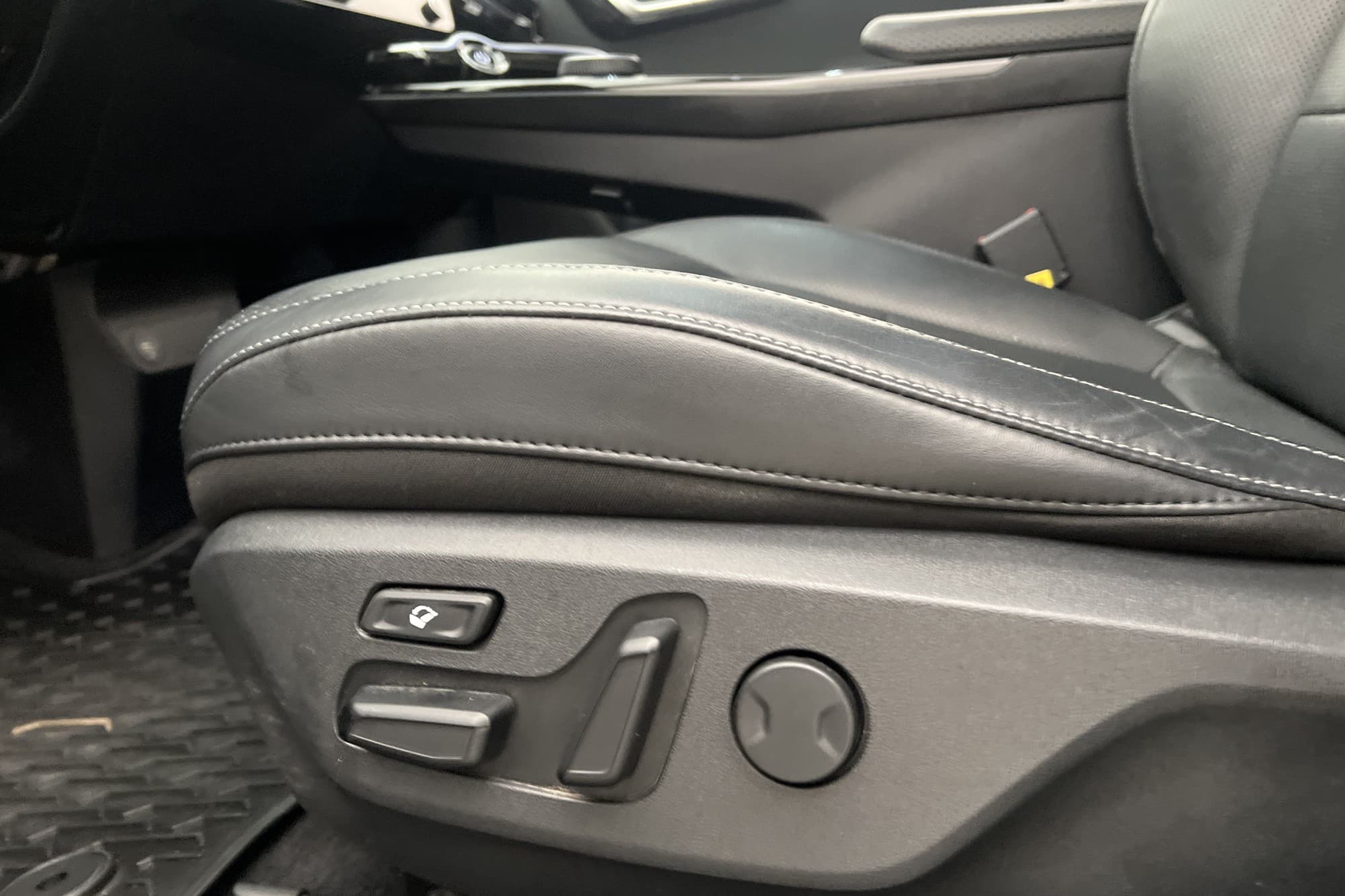 Kia EV6 77.4 kWh PLUS 360° BLIS Drag Rattvärme 1-Ägare MOMS