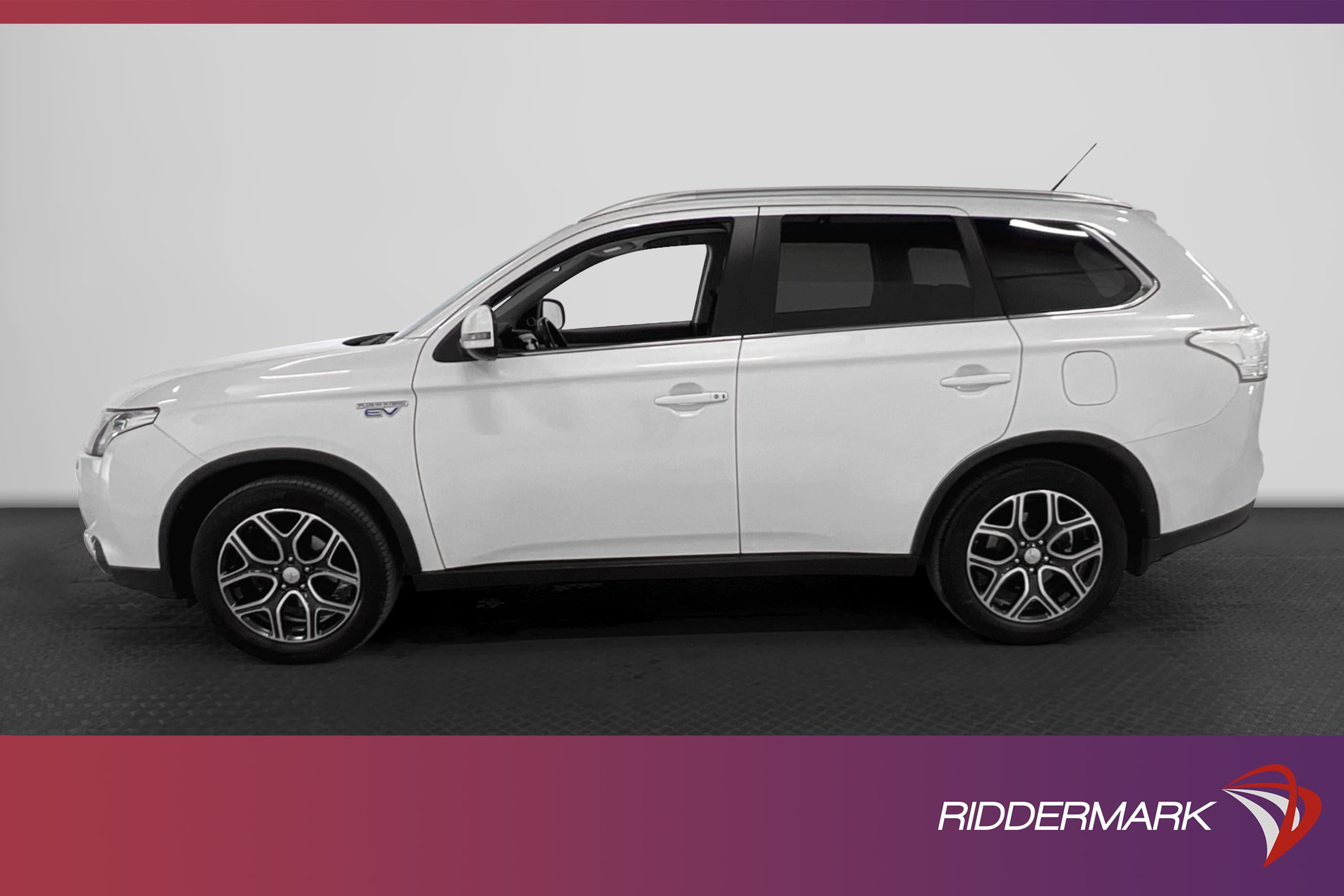 Mitsubishi Outlander PHEV 4WD 203hk