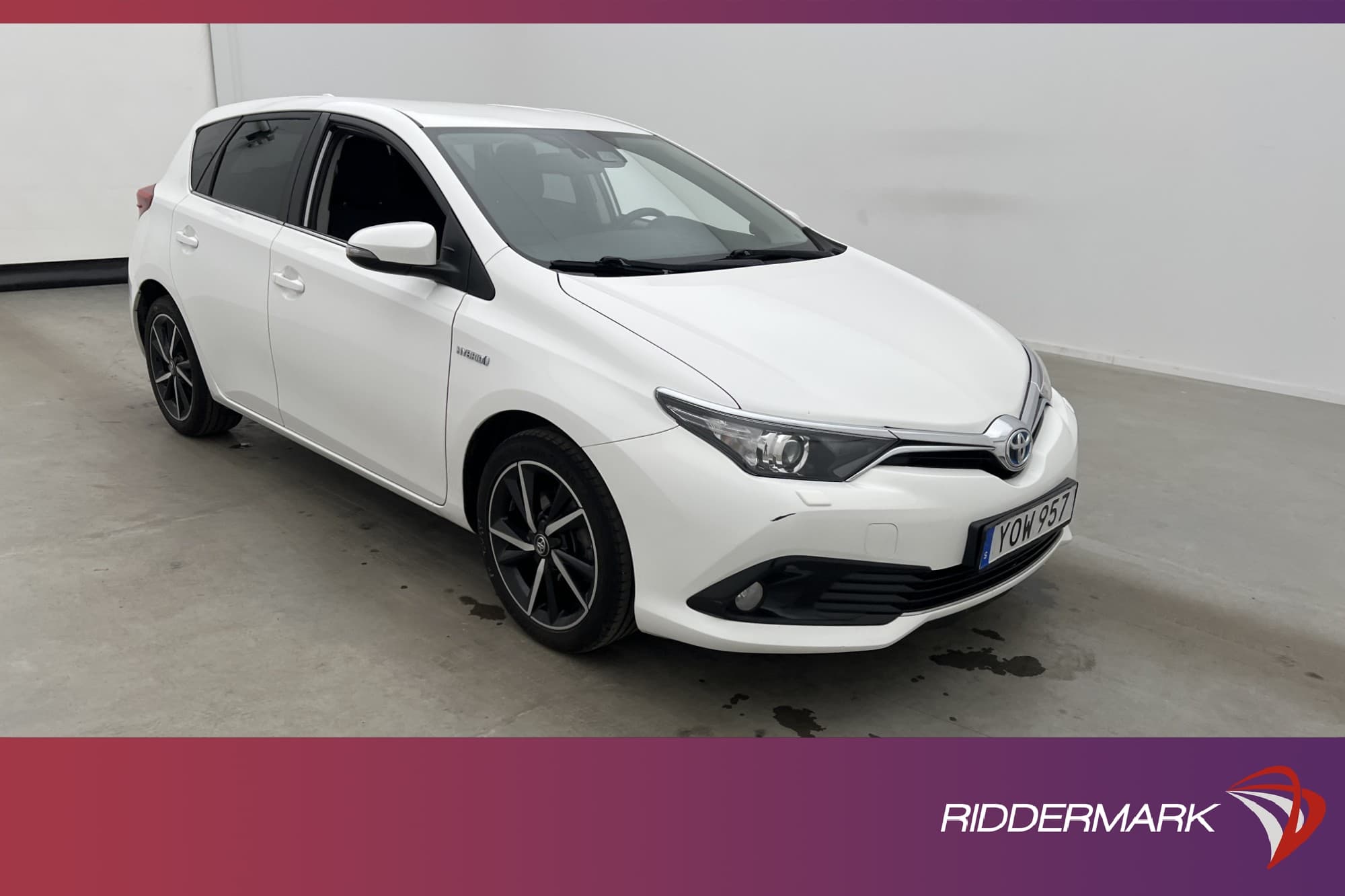 Toyota Auris Hybrid 136hk