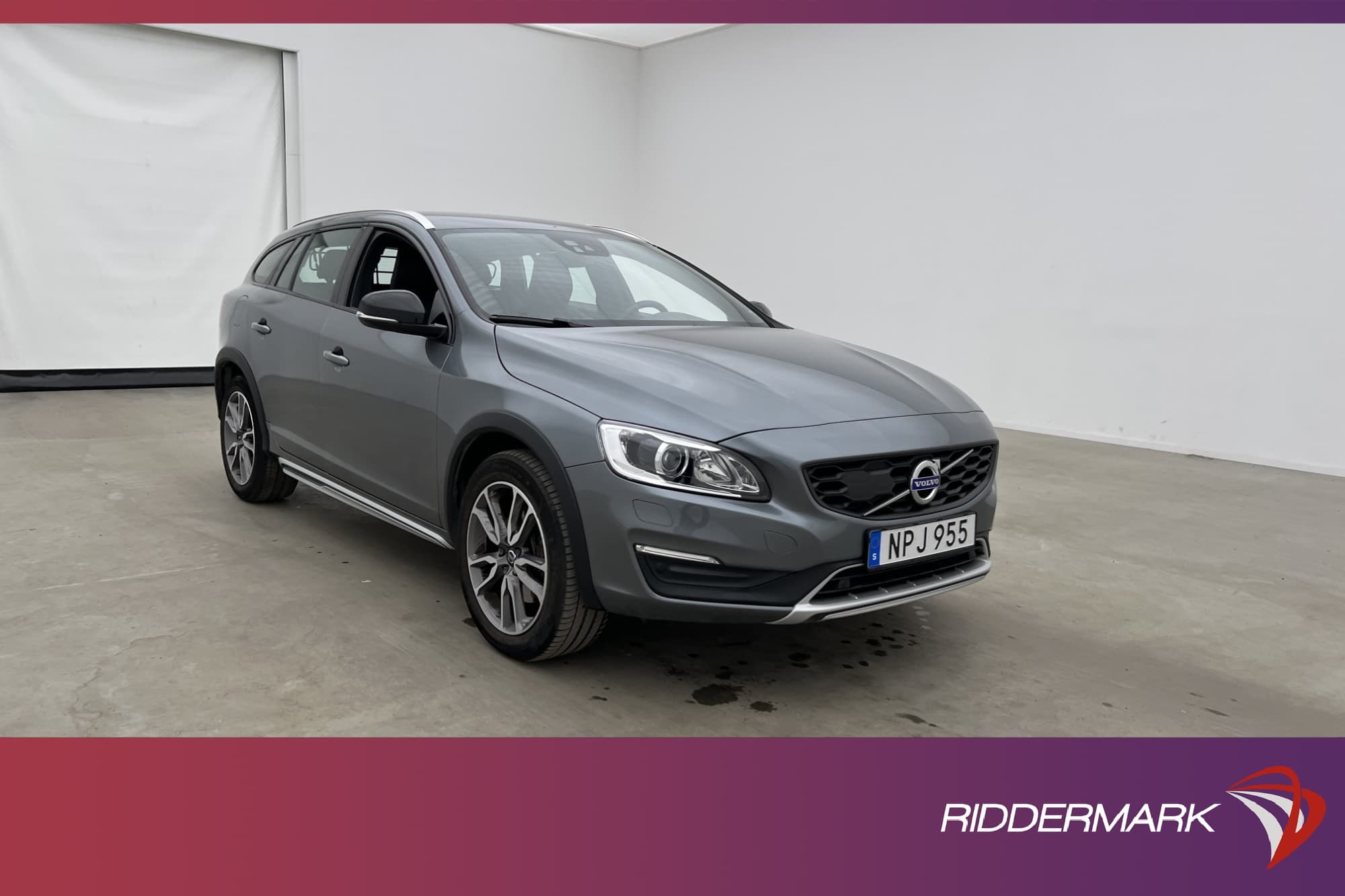 Volvo V60 Cross Country D4
