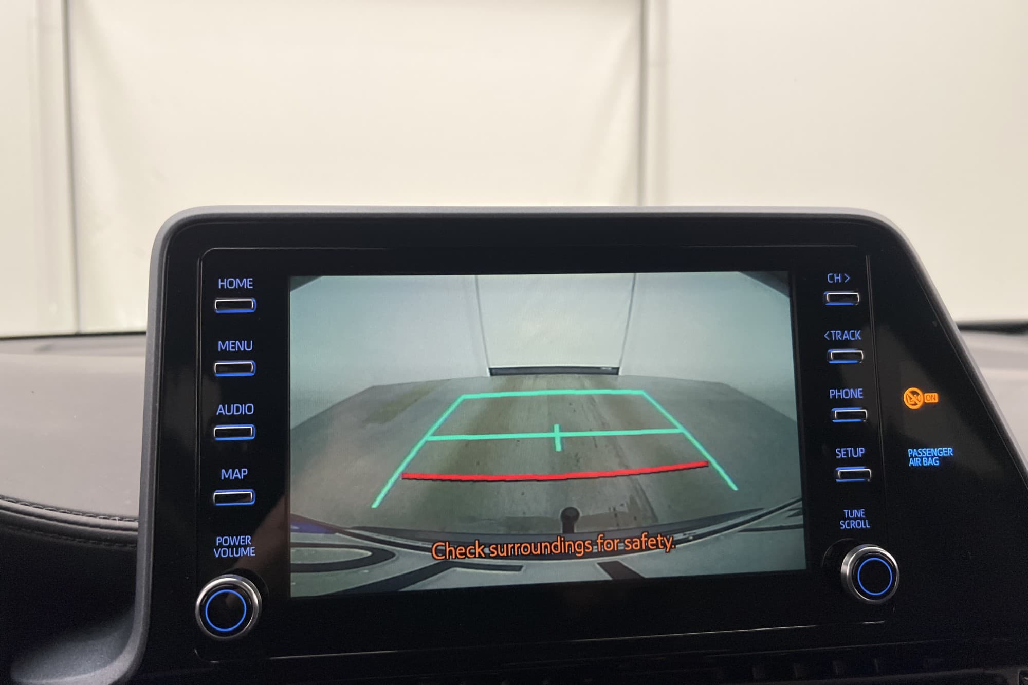 Toyota C-HR Hybrid 122hk X-Edition Dragkrok Kamera Rattvärme