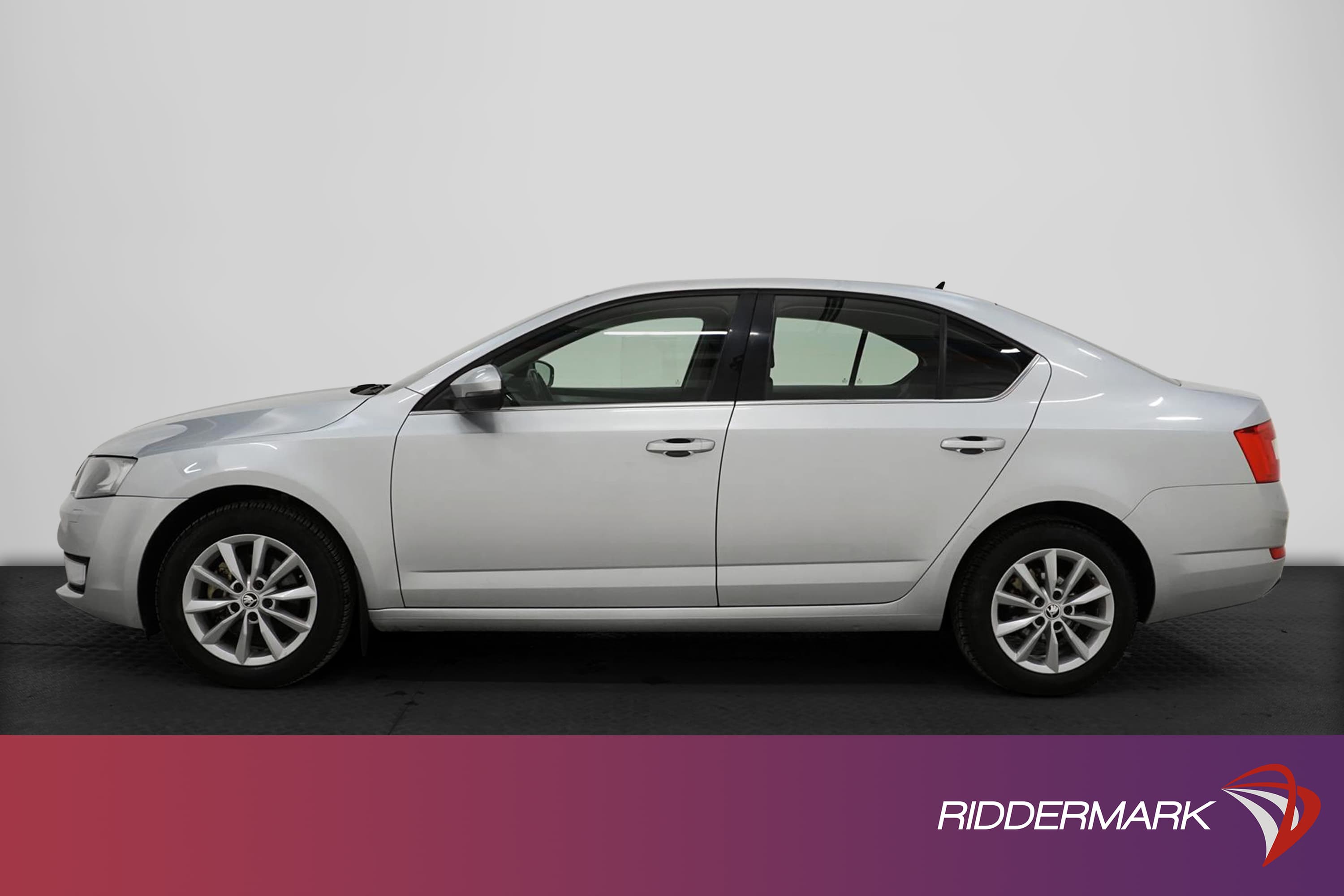 Skoda Octavia 1.4 TSI DSG 140hk Drivers Edt PDC Lågskatt