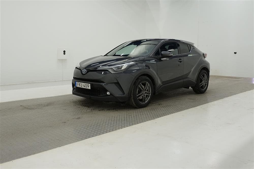Toyota C-HR 1,8 Hybrid Executive JBL Skinn