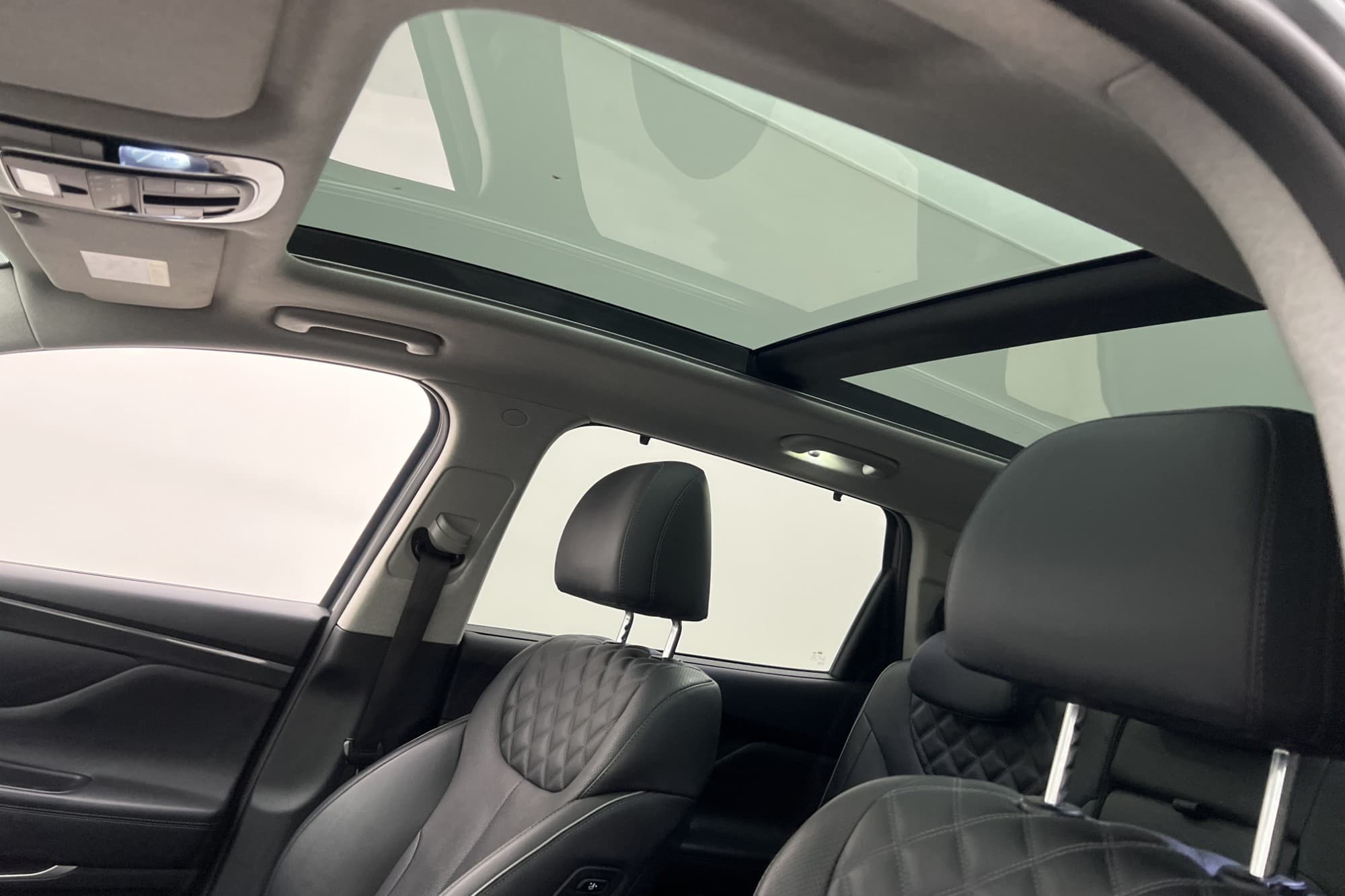 Hyundai Santa Fe PHEV AWD Advanced 7-Sit Pano HUD 360° Drag