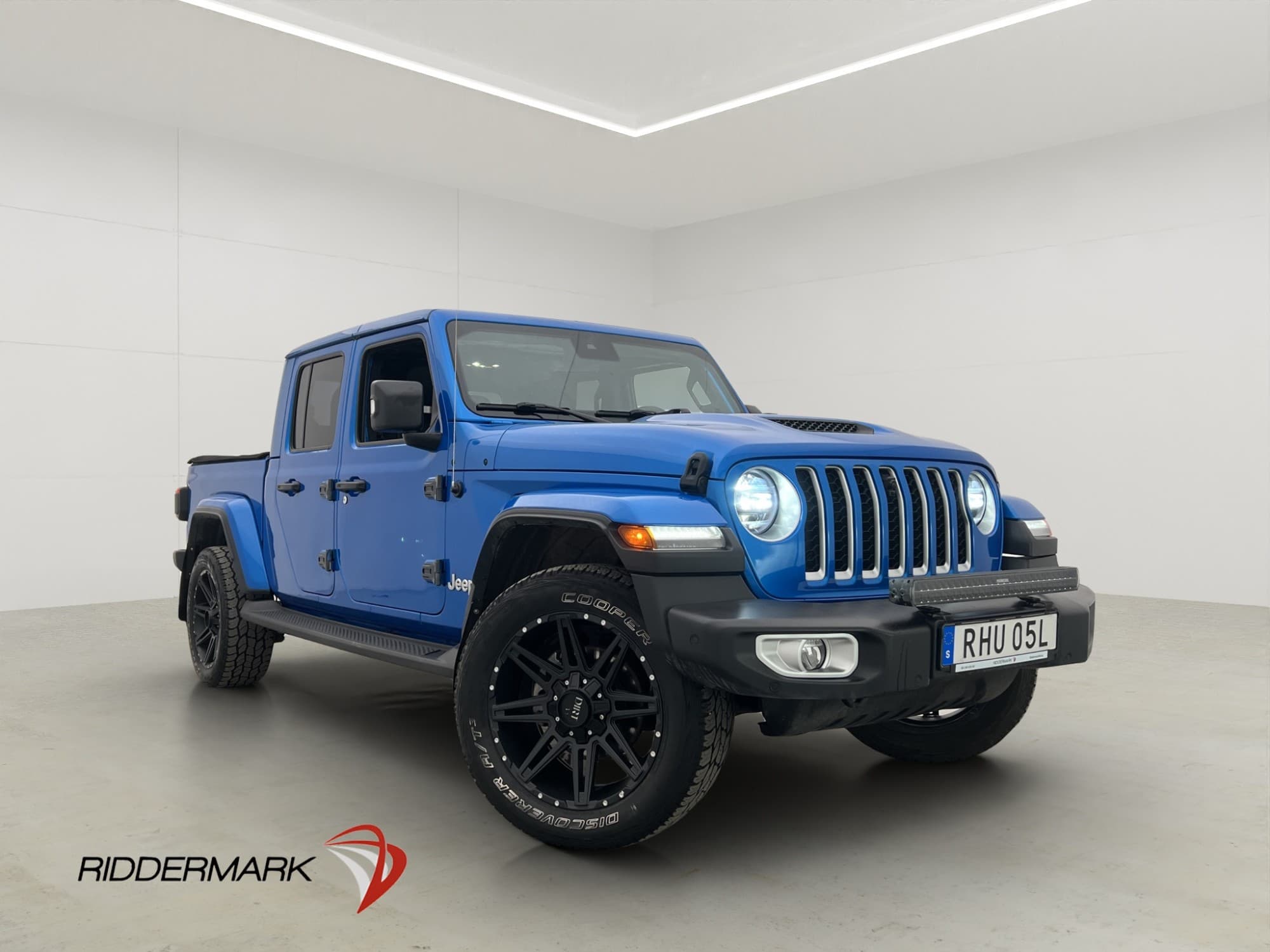Jeep Gladiator 3.0 V6 4WD 264hk Overland D-Värmare Drag MOMS