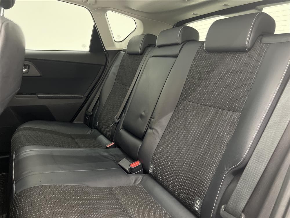 Toyota  Auris Hybrid e-CVT 136hk  M-Värm Pano Navi B-Kamera