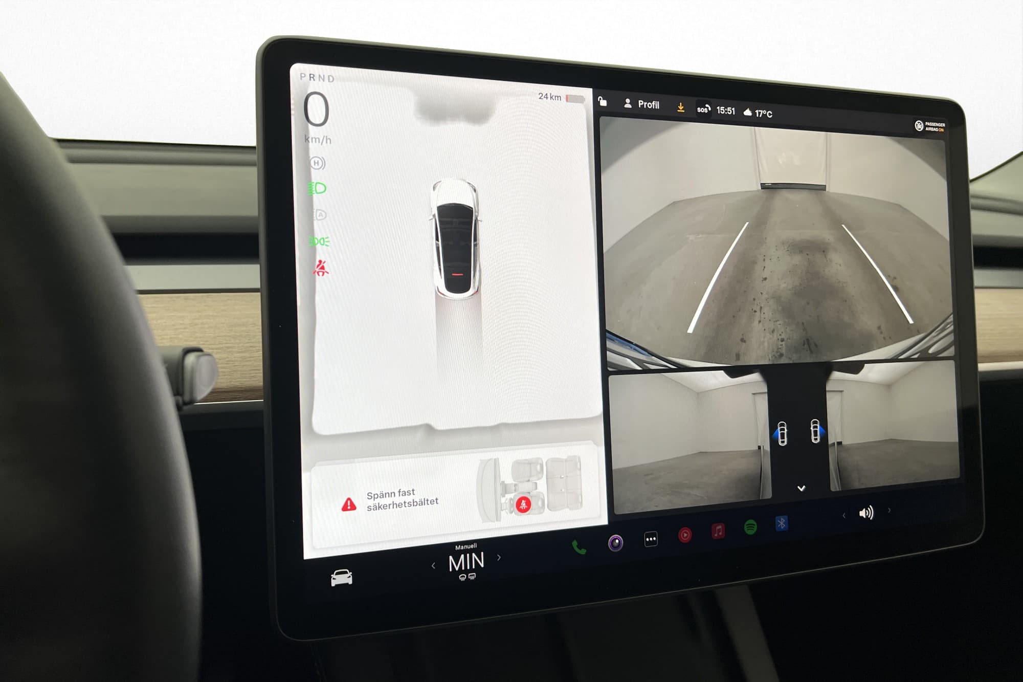 Tesla Model Y Long Range AWD Pano Kamera AP Skinn Moms