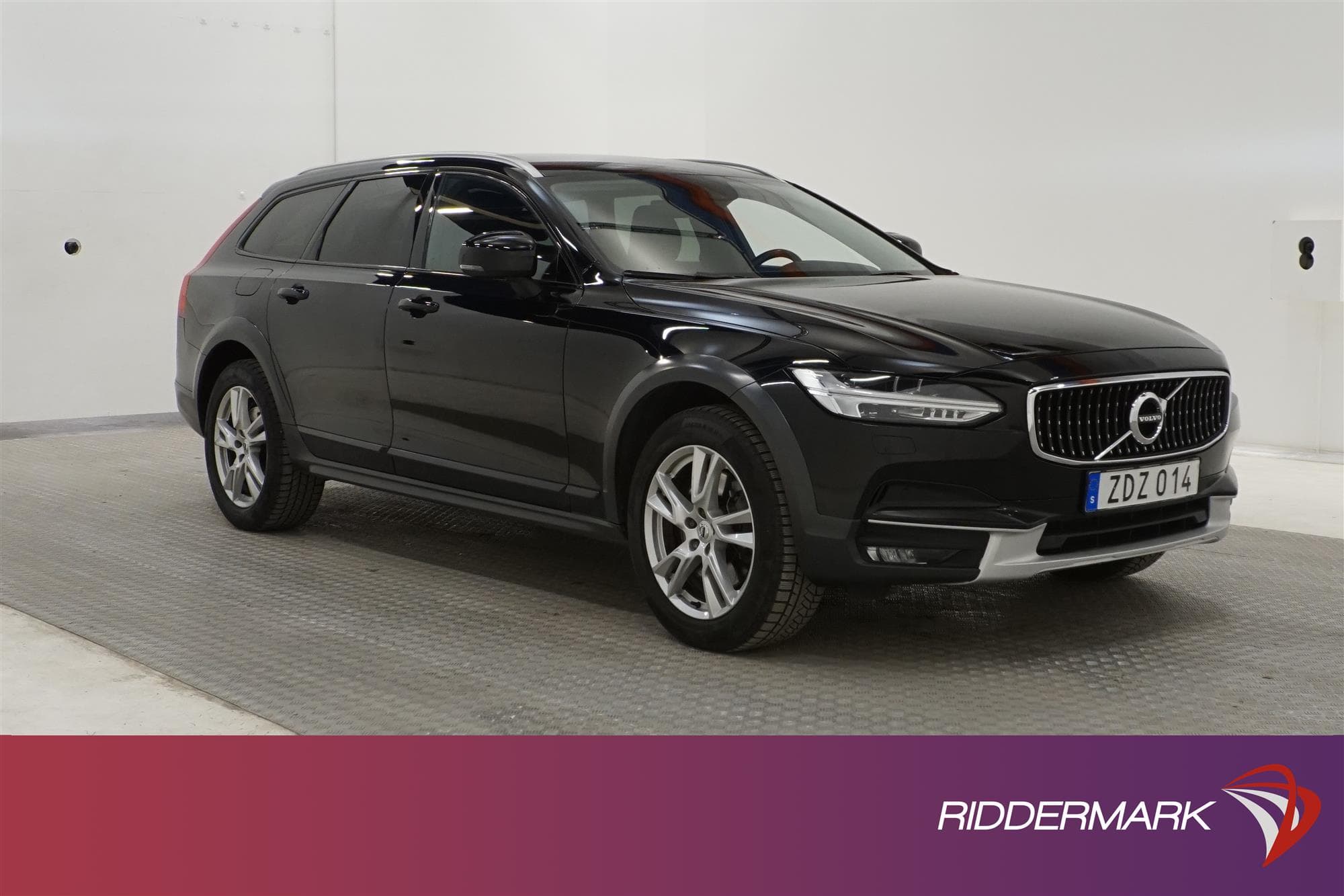 Volvo V90 Cross Country D4 190hk