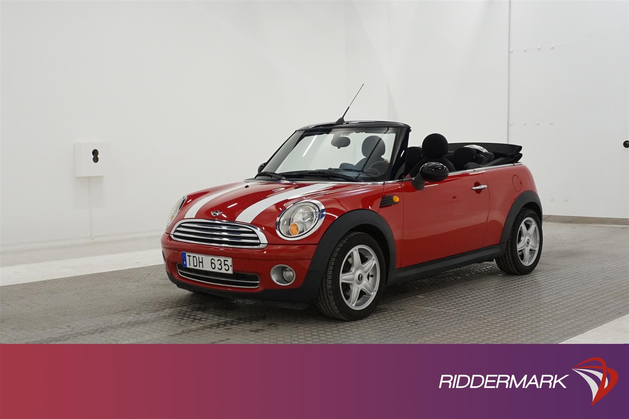 MINI Cabriolet 120hk P-Sensorer Låg Skatt 0,57L/mil