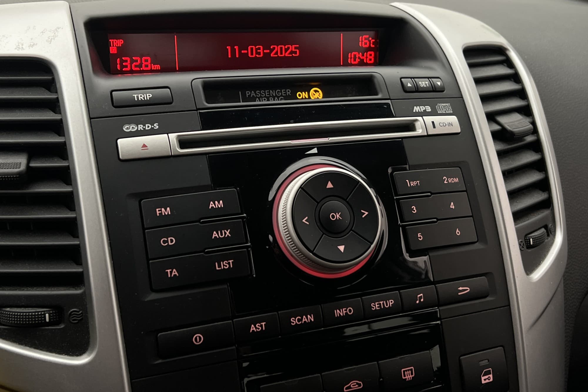 Kia Venga 1.4 CVVT 90hk Dragkrok Låg-Årsskatt