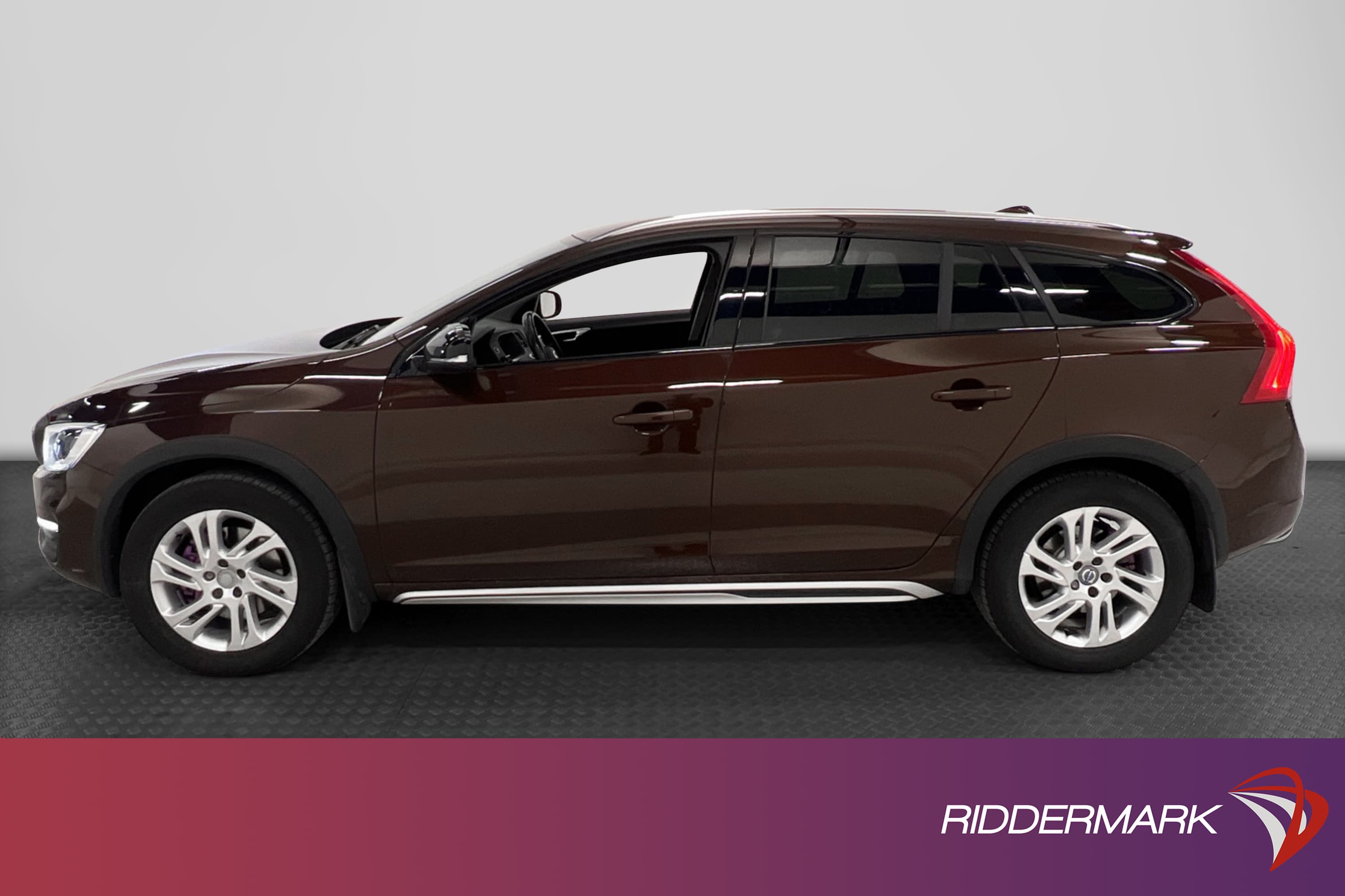 Volvo V60 Cross Country D4 190hk AWD