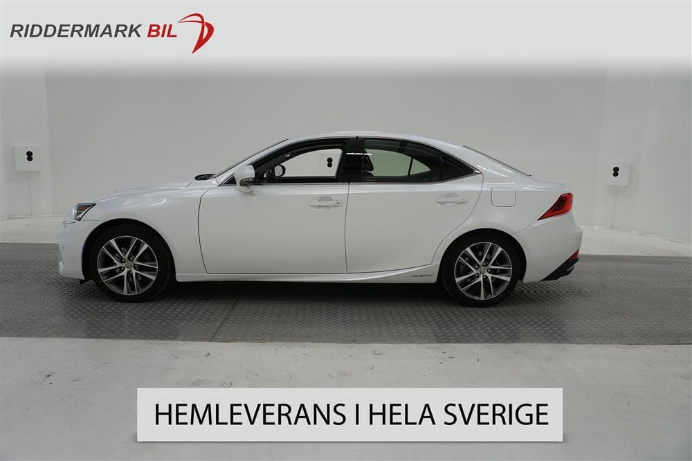 Lexus IS 300h 181hk