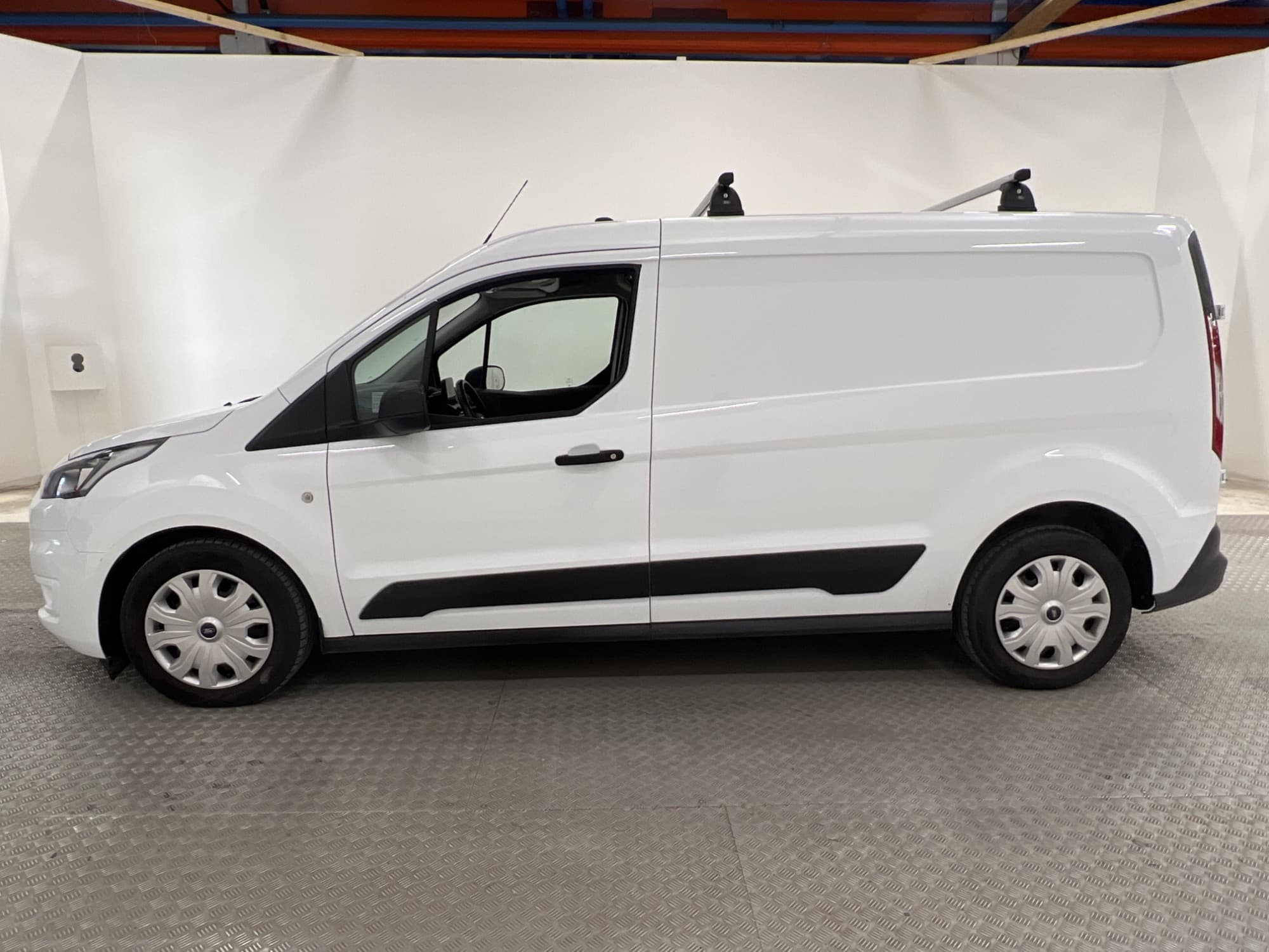 Ford Transit Connect LWB 1.5 Aut Värmare Drag B-Kamera Moms