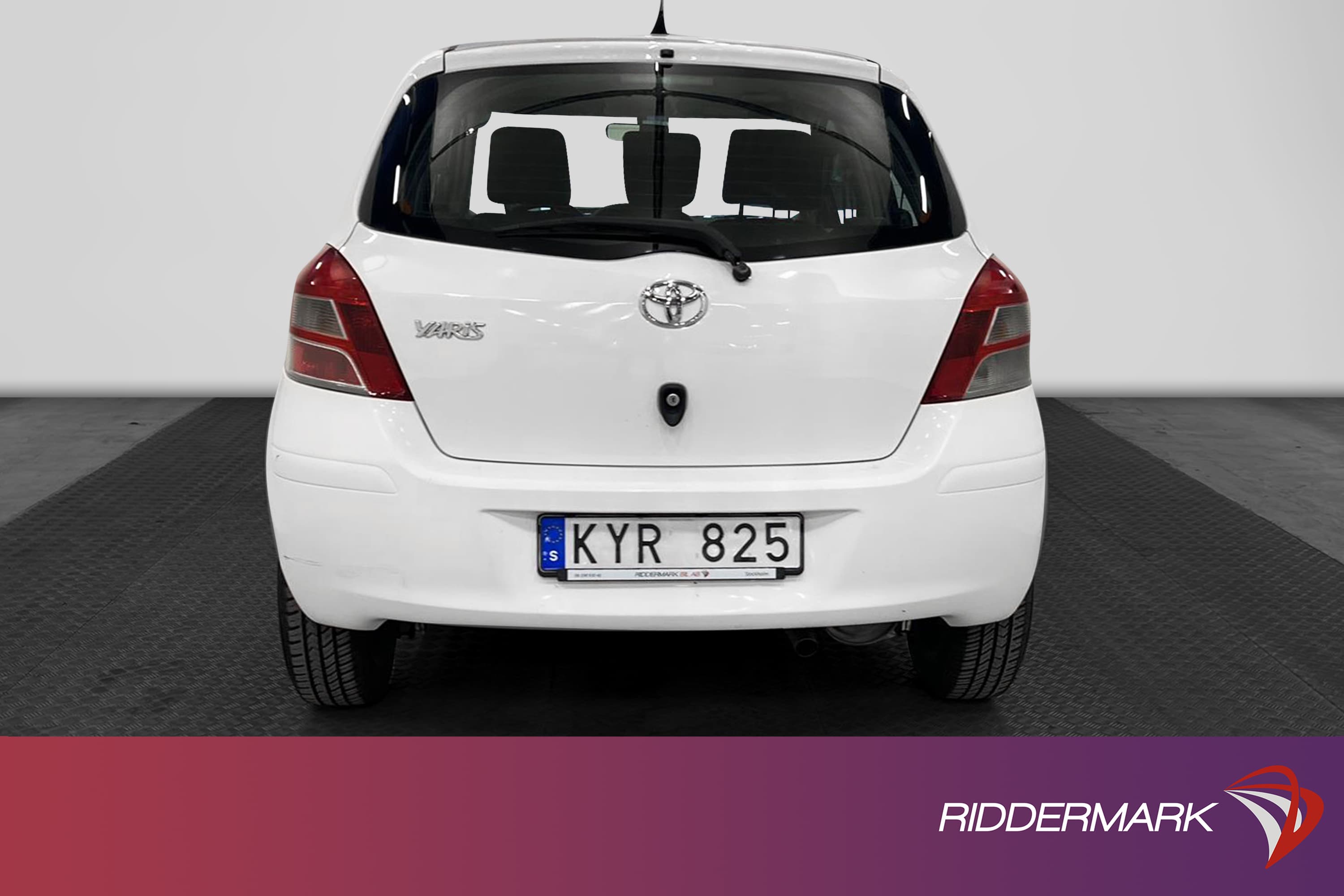 Toyota Yaris 1.33 VVT-i 99hk 558kr Skatt Nyservad 0,46L/mil