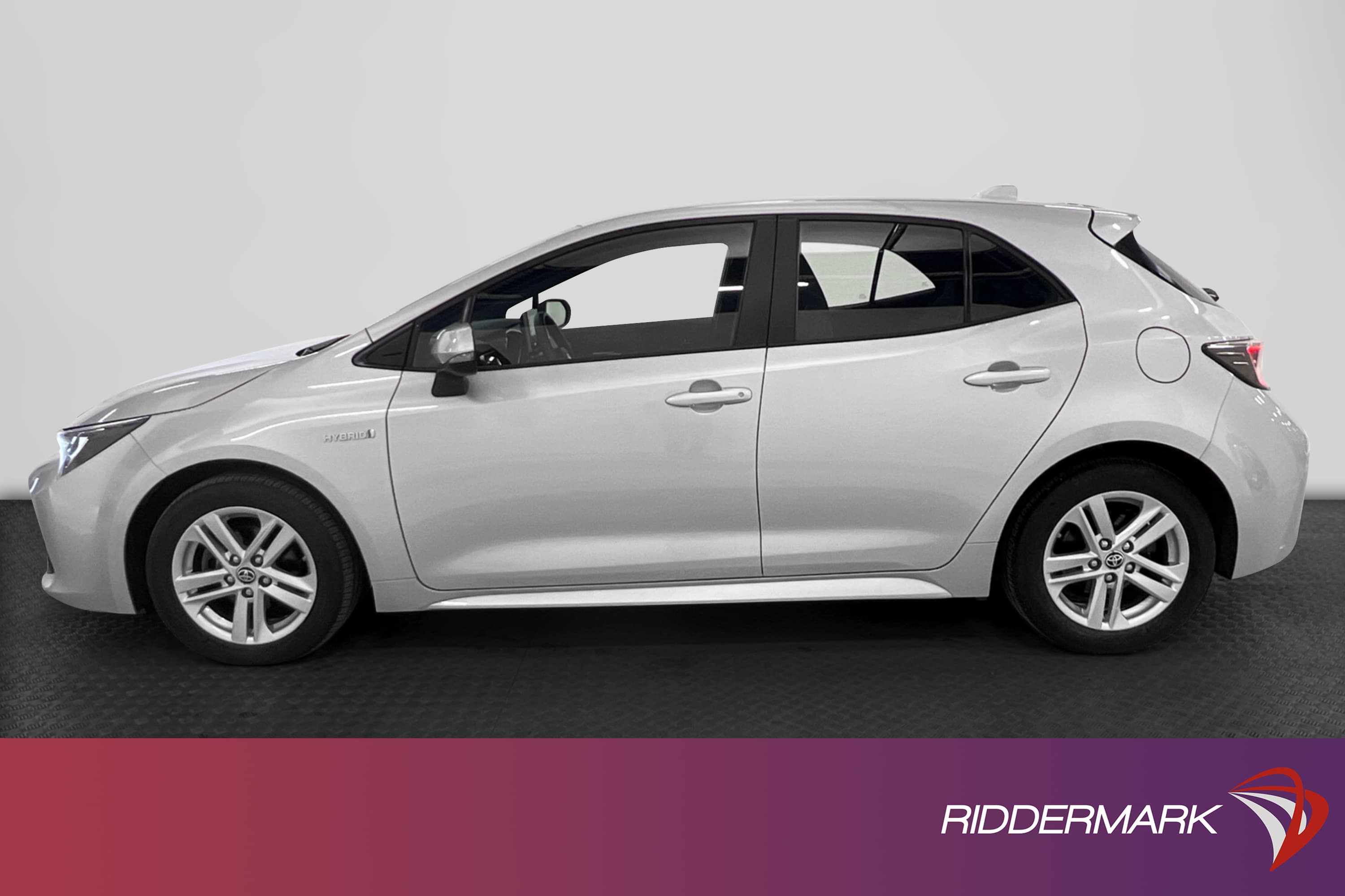 Toyota Corolla Hybrid  122hk