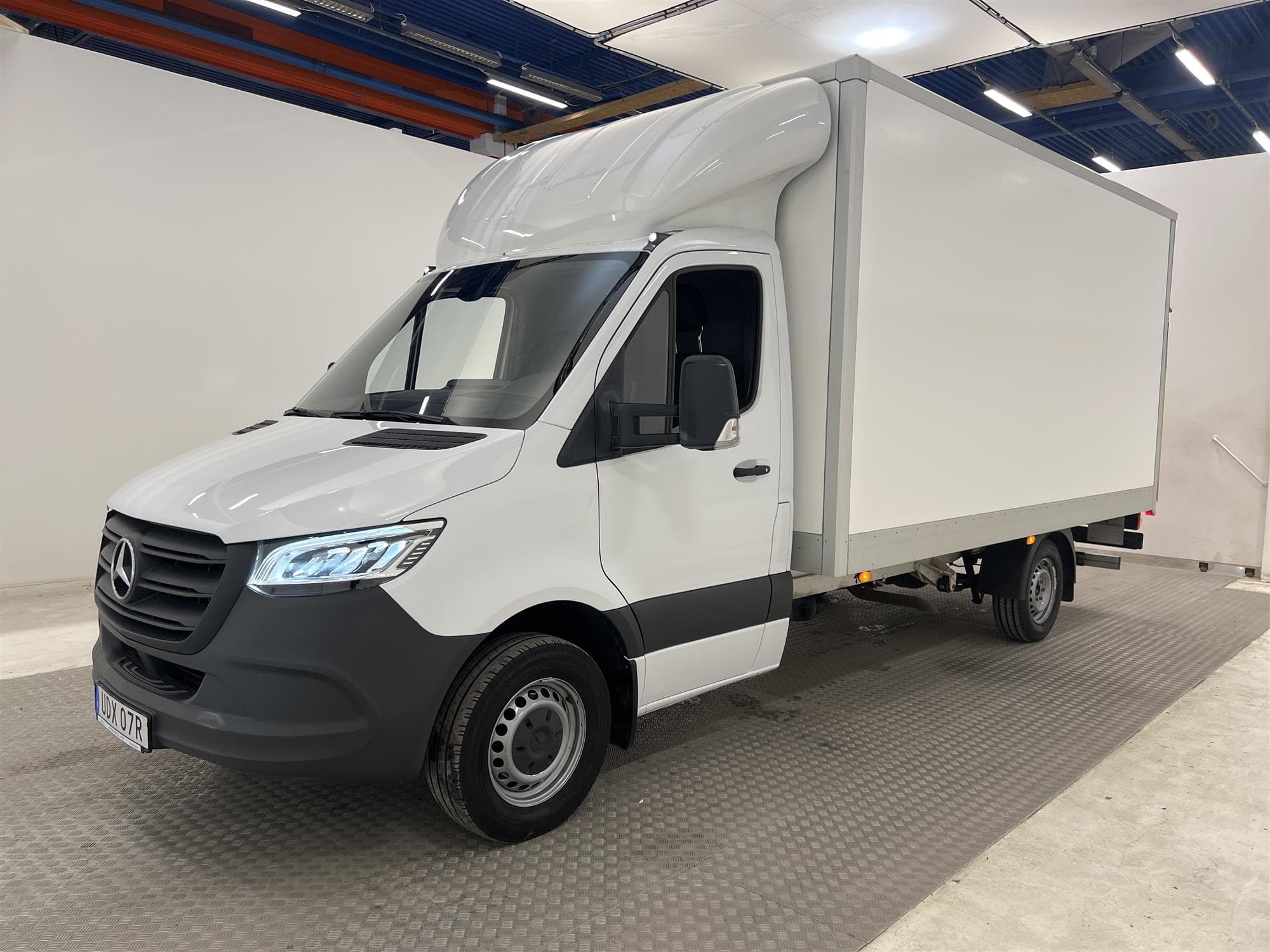Mercedes-Benz Sprinter 316 Automat Bakgavel Värmare Moms
