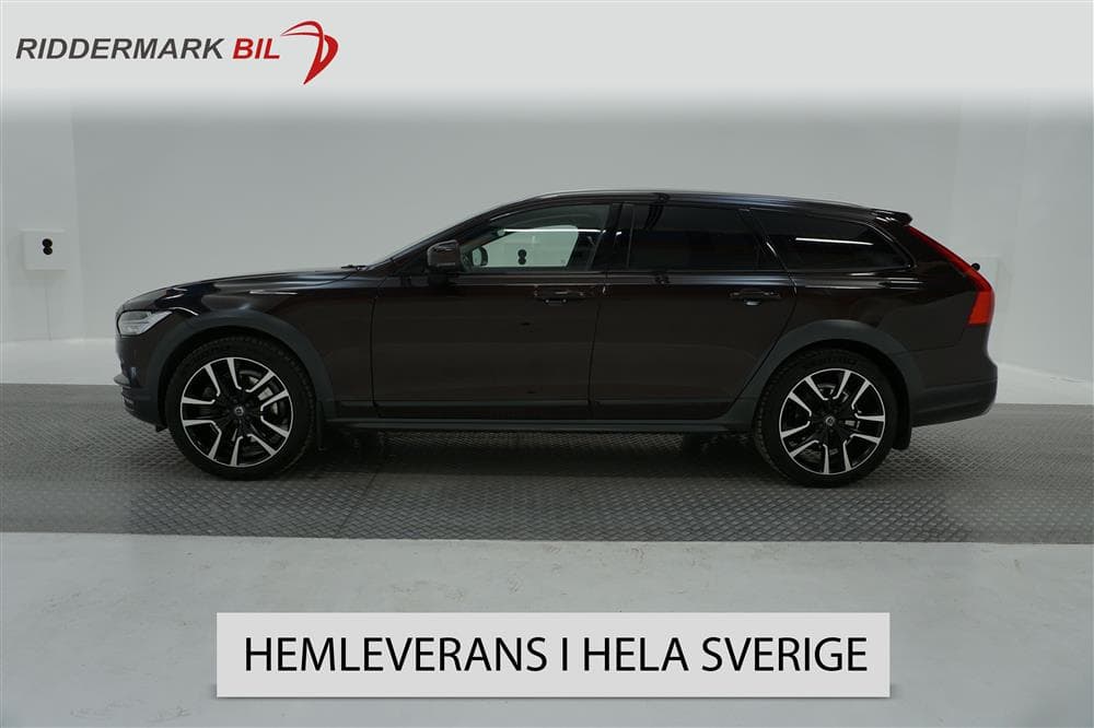 Volvo V90 D4 Cross Country