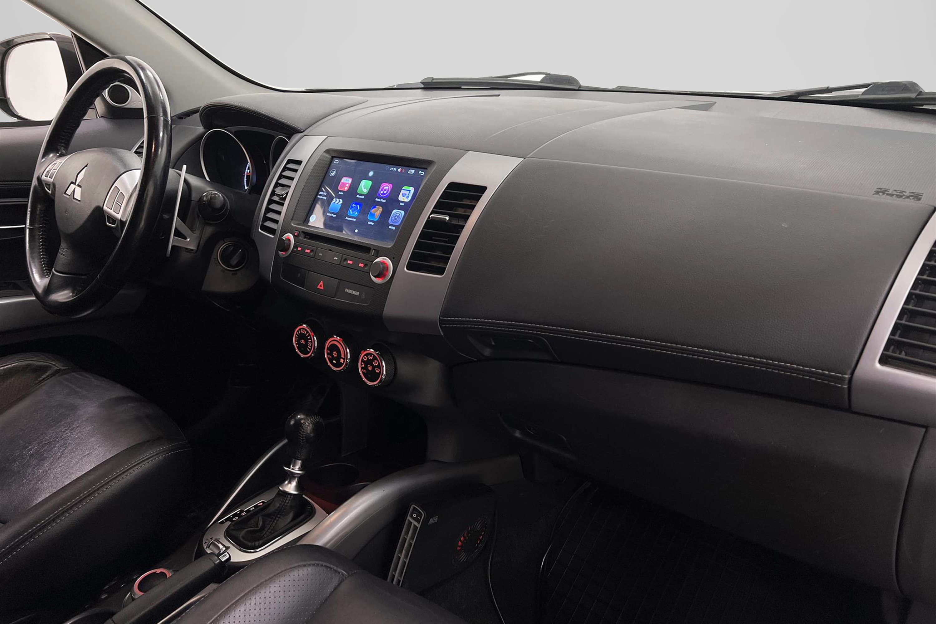 Mitsubishi Outlander 2.2 Di-D 4WD 156hk 7-sits Värmare Drag