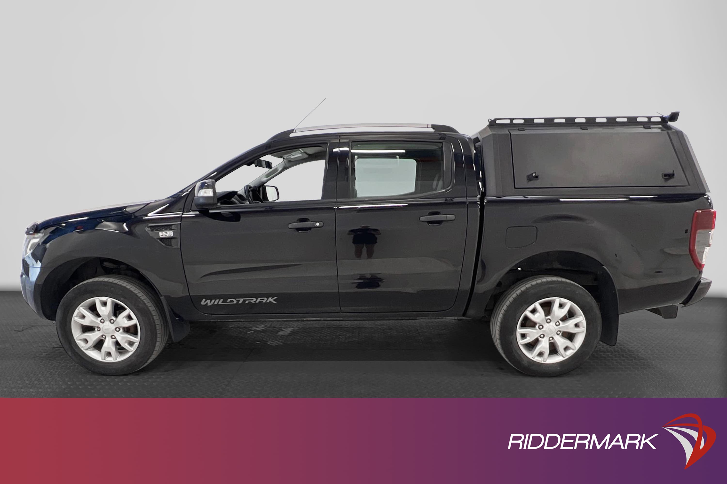 Ford Ranger Wildtrak Automat Värmare Dragkrok B-kamera Kåpa