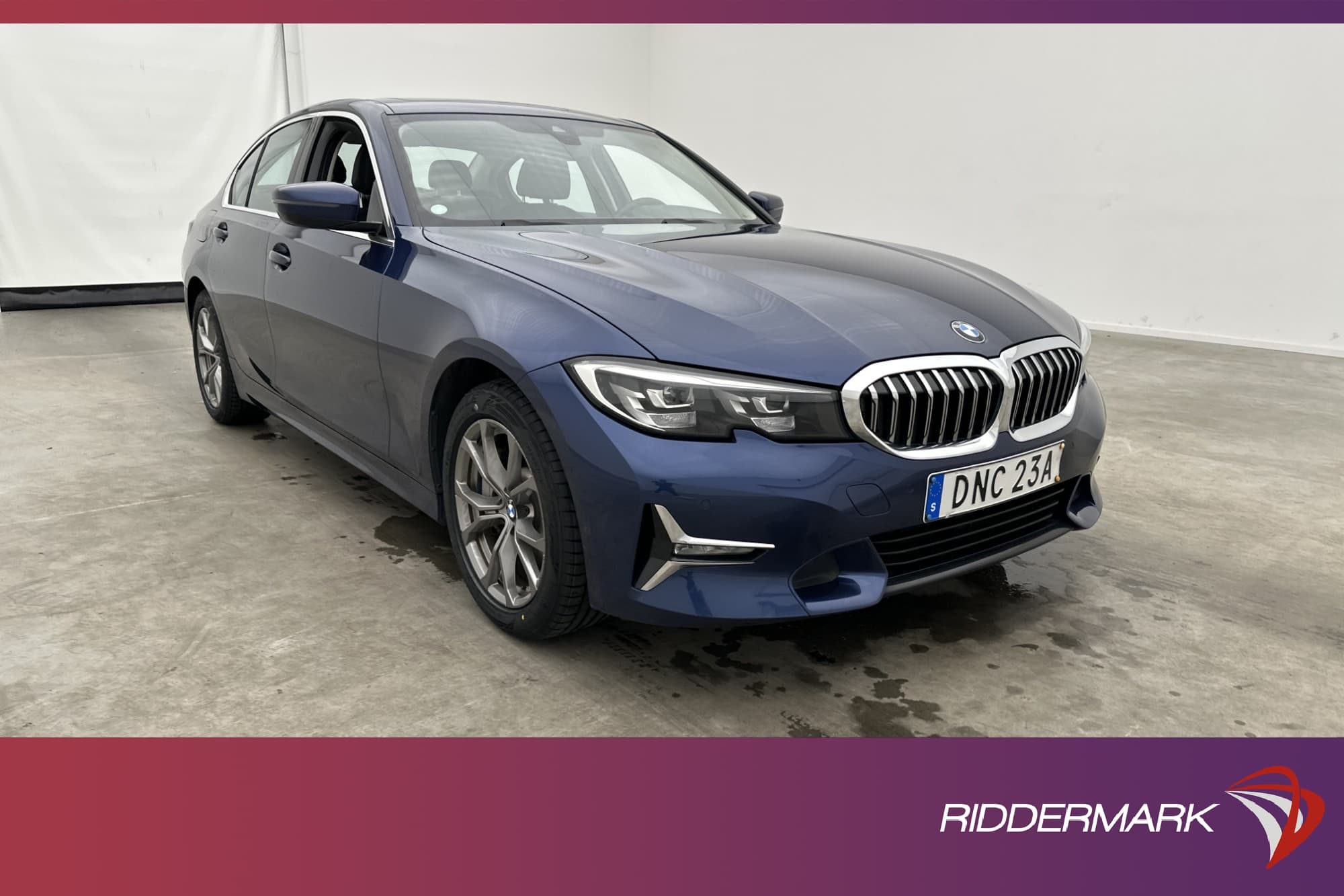 BMW 330 e Sedan