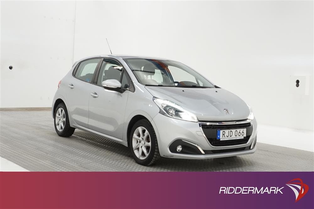 Peugeot 208 PureTech 5dr 82hk Nyservad Låg Skatt