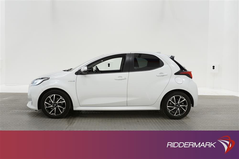 Toyota Yaris 1.5 Hybrid 116hk B-Kam L-Assist