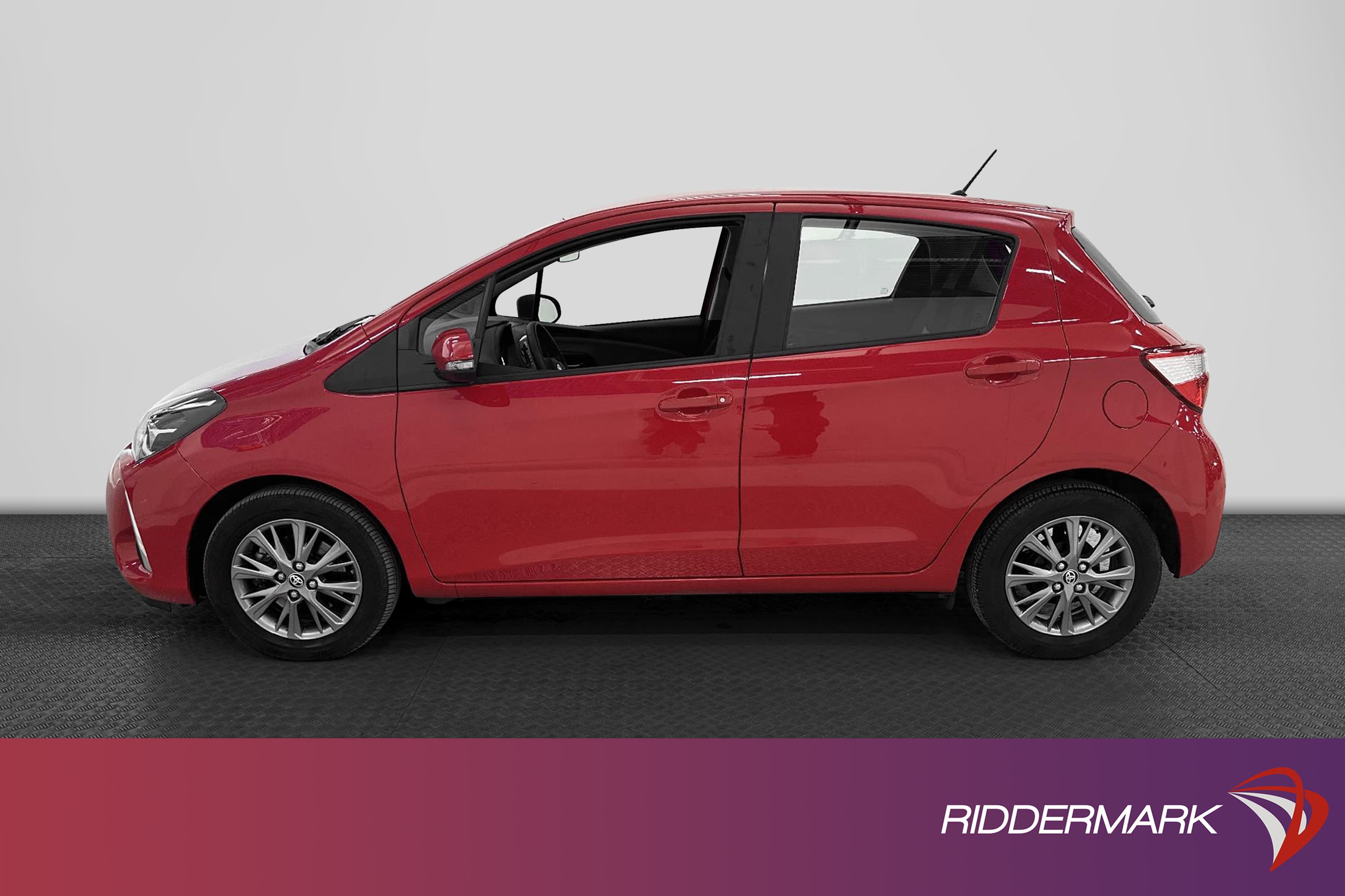 Toyota Yaris 1.5 VVT-iE 111hk B-Kamera