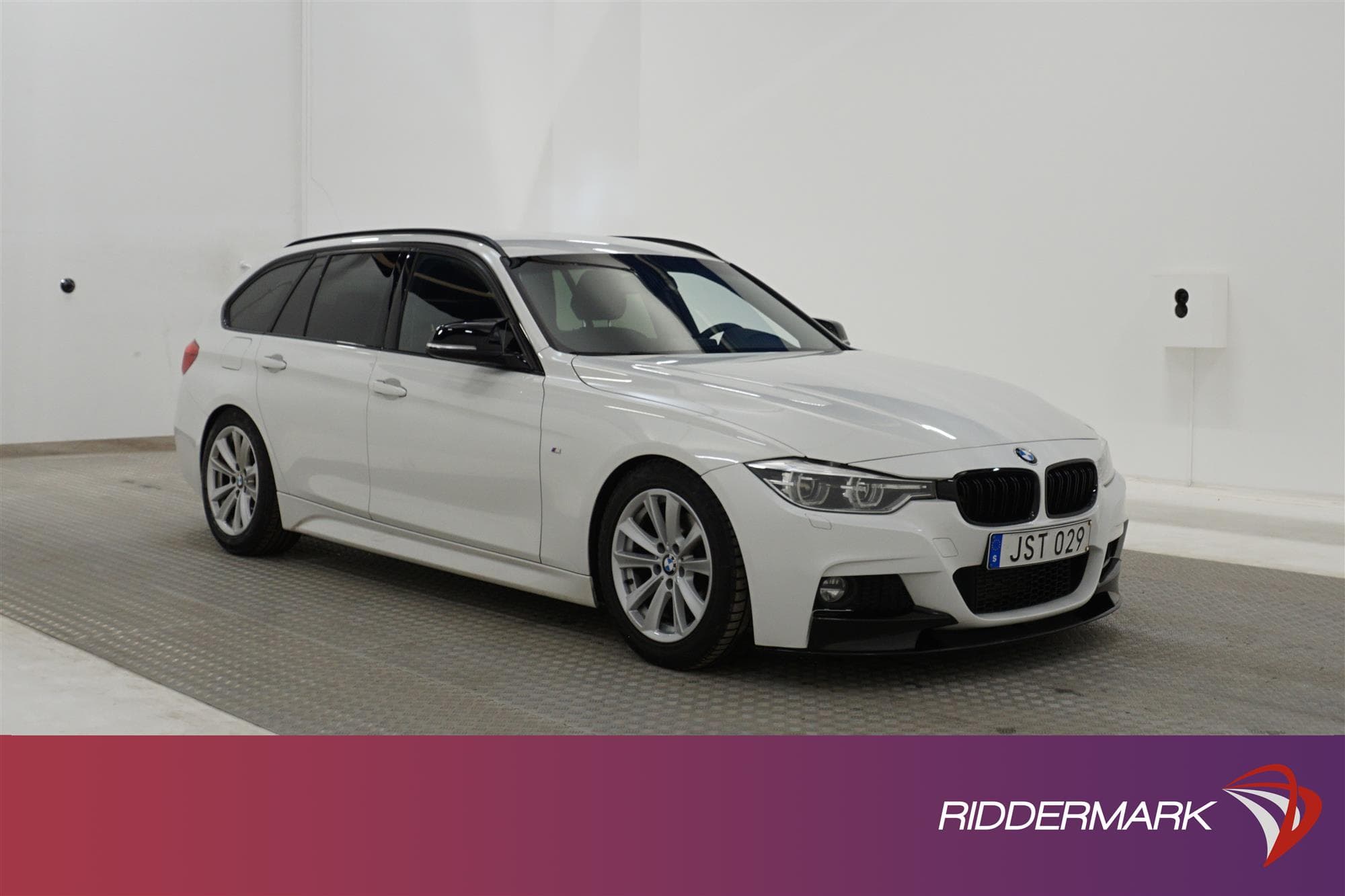 BMW 320d 190hk Touring
