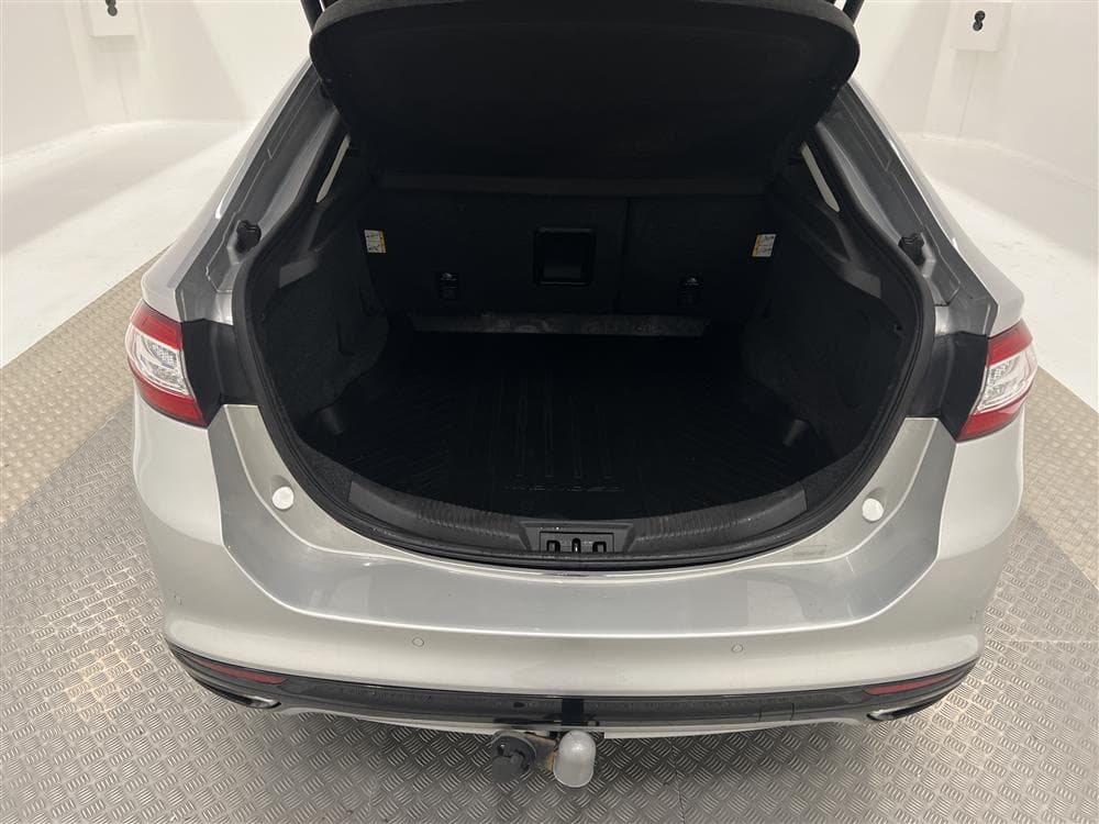 Ford Mondeo 2.0 AWD 180hk Värmare Navi Kamera Drag 0,52l/mil