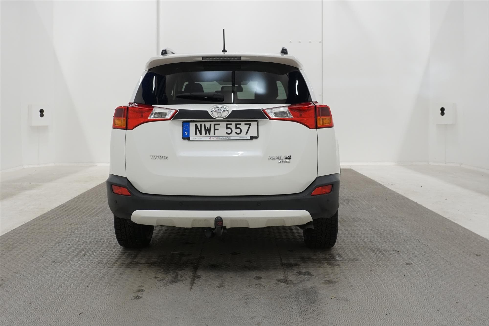 Toyota  RAV4 2.2 4x4 150hk Navigation  Dragkrok B-Kamera