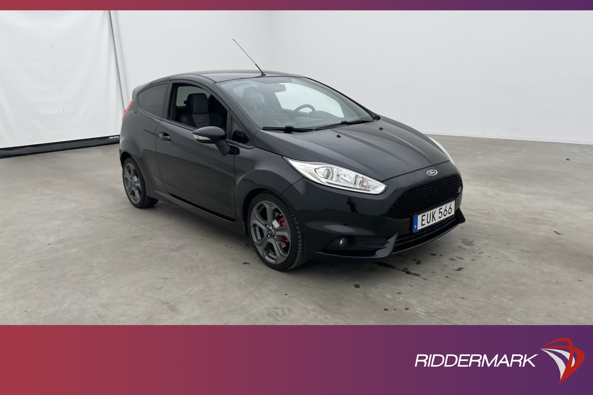 Ford Fiesta ST 182hk