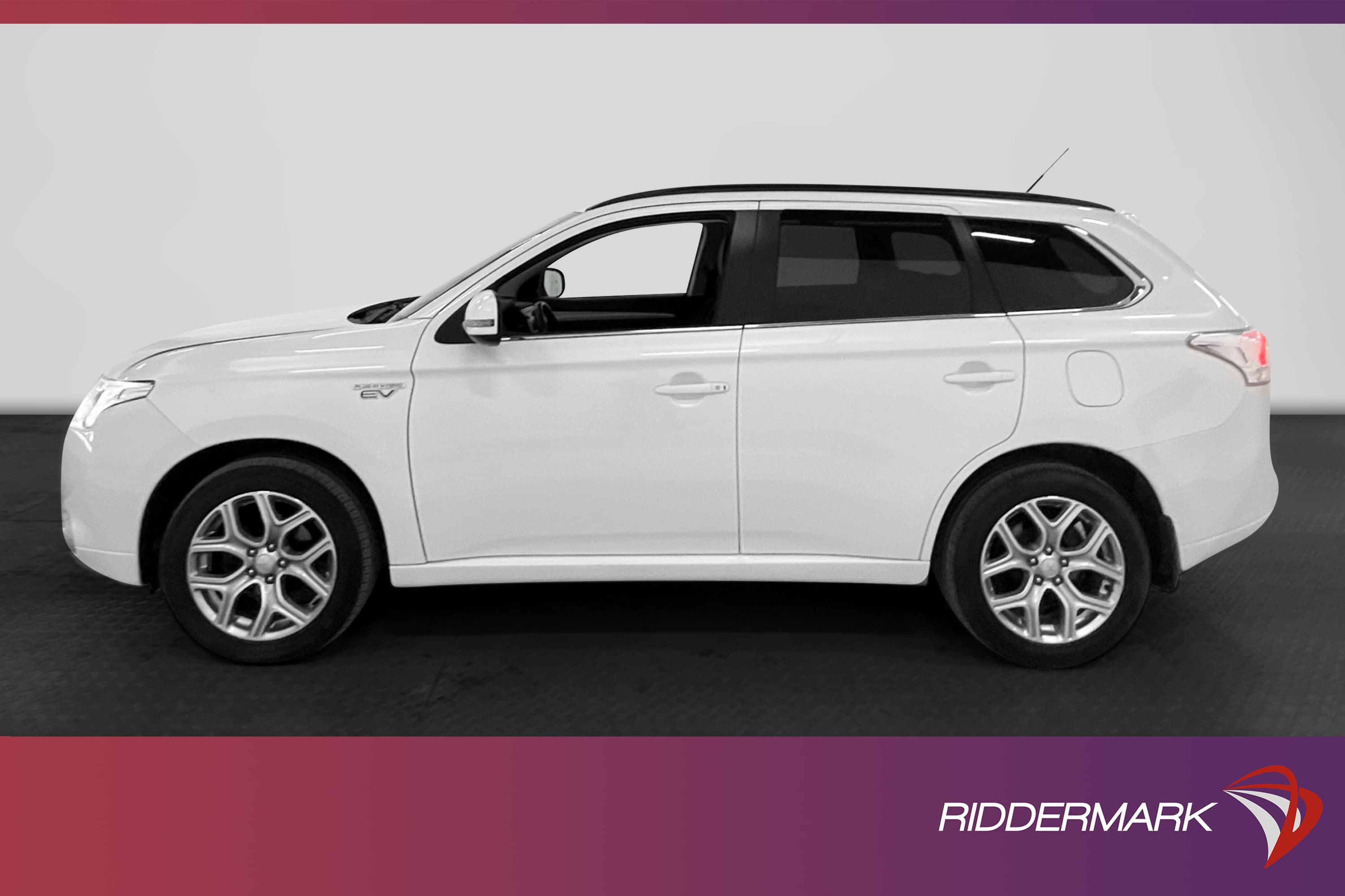 Mitsubishi Outlander P-HEV 2.0 Hybrid 4WD