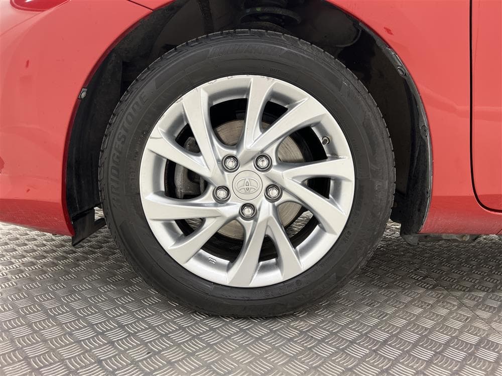 Toyota Auris 1.2T 116hk B-Kam Lane Assist 0,49L/milinteriör