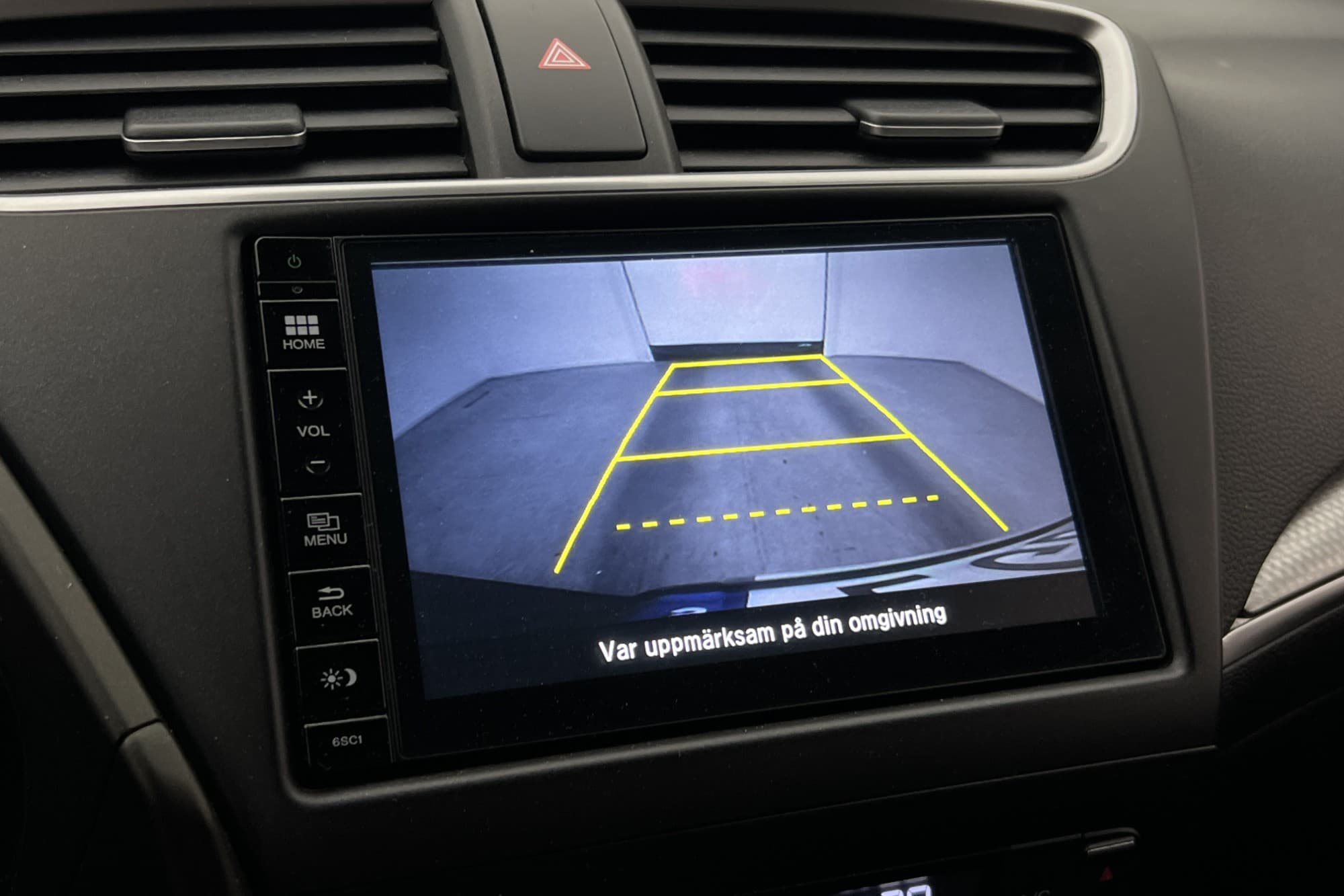 Honda Civic 1.8 i-VTEC 142hk Backkamera Bluetooth