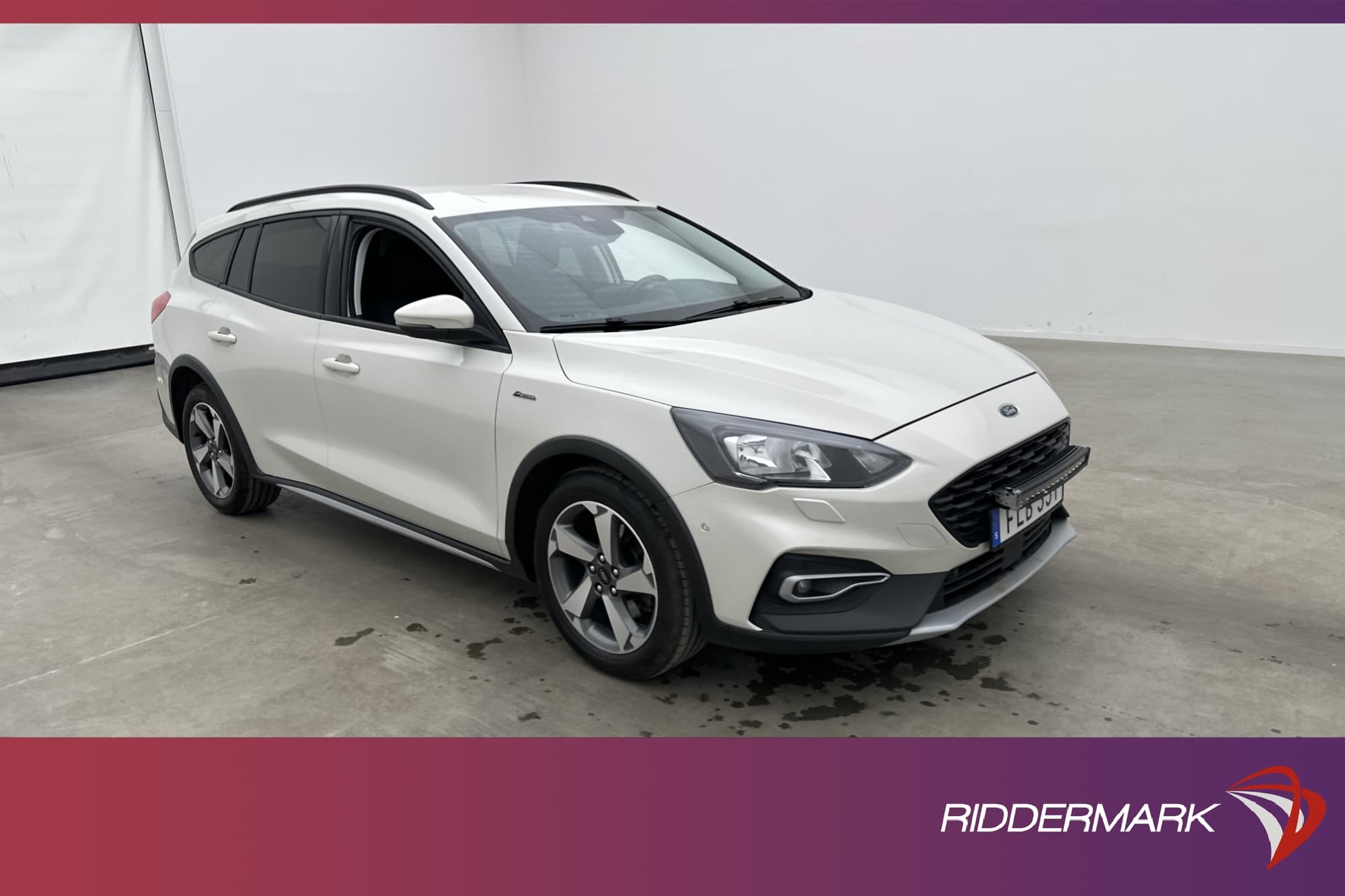 Ford Focus Kombi 125hk Active Kamera Rattvärme CarPlay