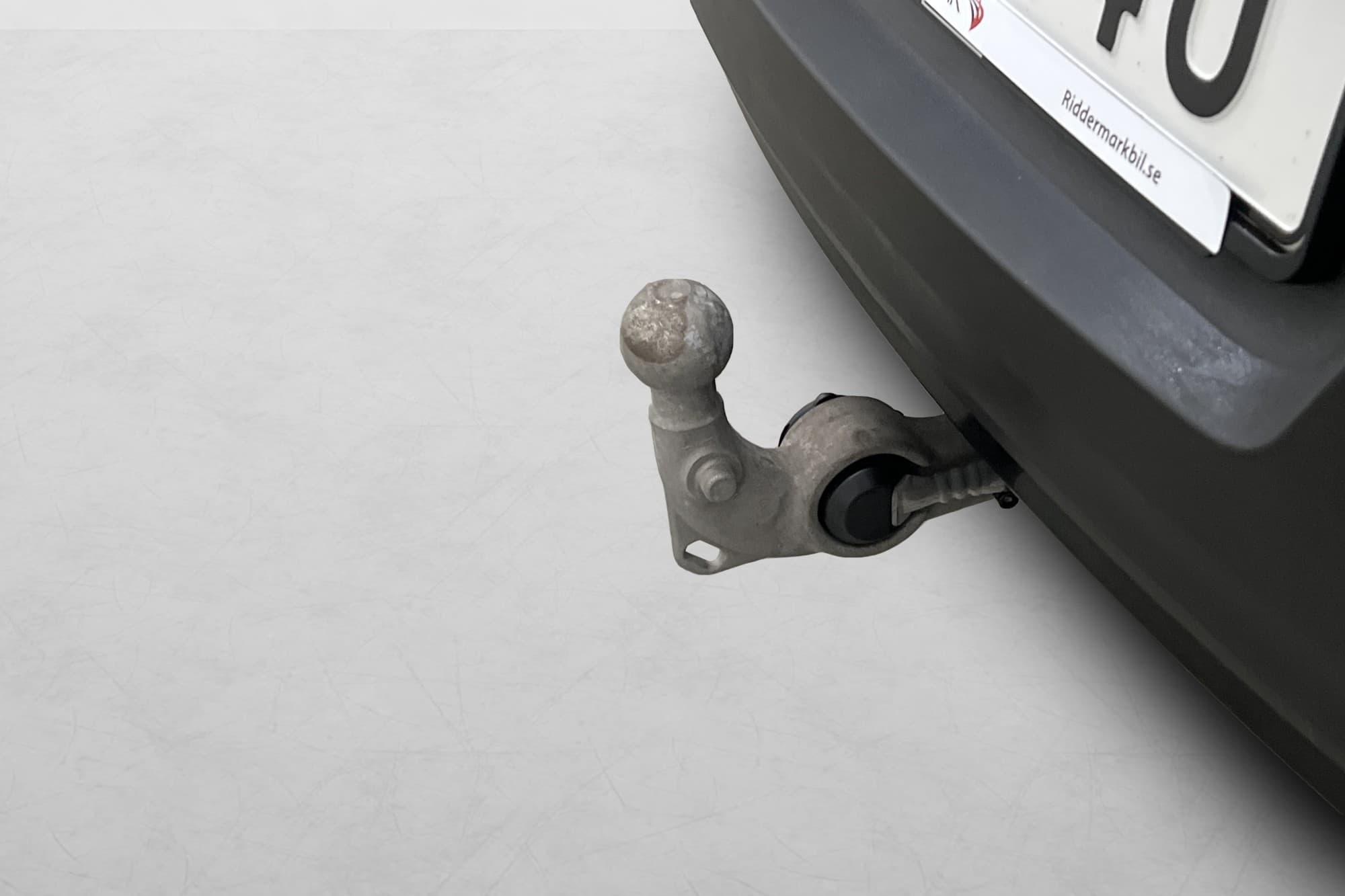 Volvo XC40 P8 AWD Recharge 360° Elstolar Skinn Navi Drag