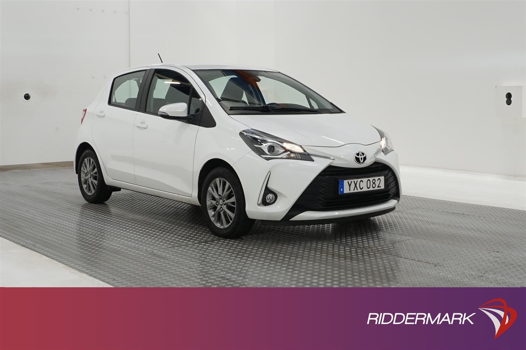 Toyota Yaris  1.5 111hk Navi B-Kam Låg Skatt 0,48L/mil
