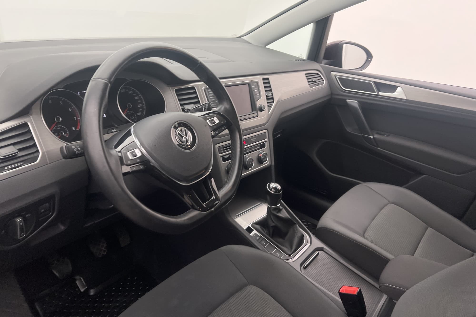 Volkswagen Golf Sportsvan 110hk CarPlay Adaptiv-Farthållare