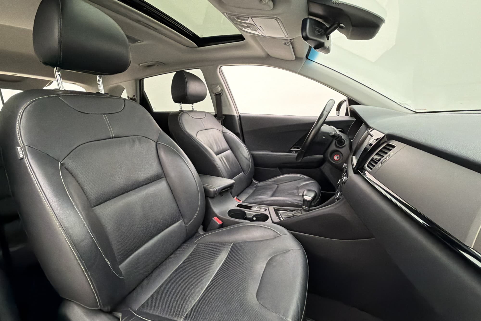 Kia Niro Hybrid 141hk Advance Plus T-Lucka CarPlay Kamera